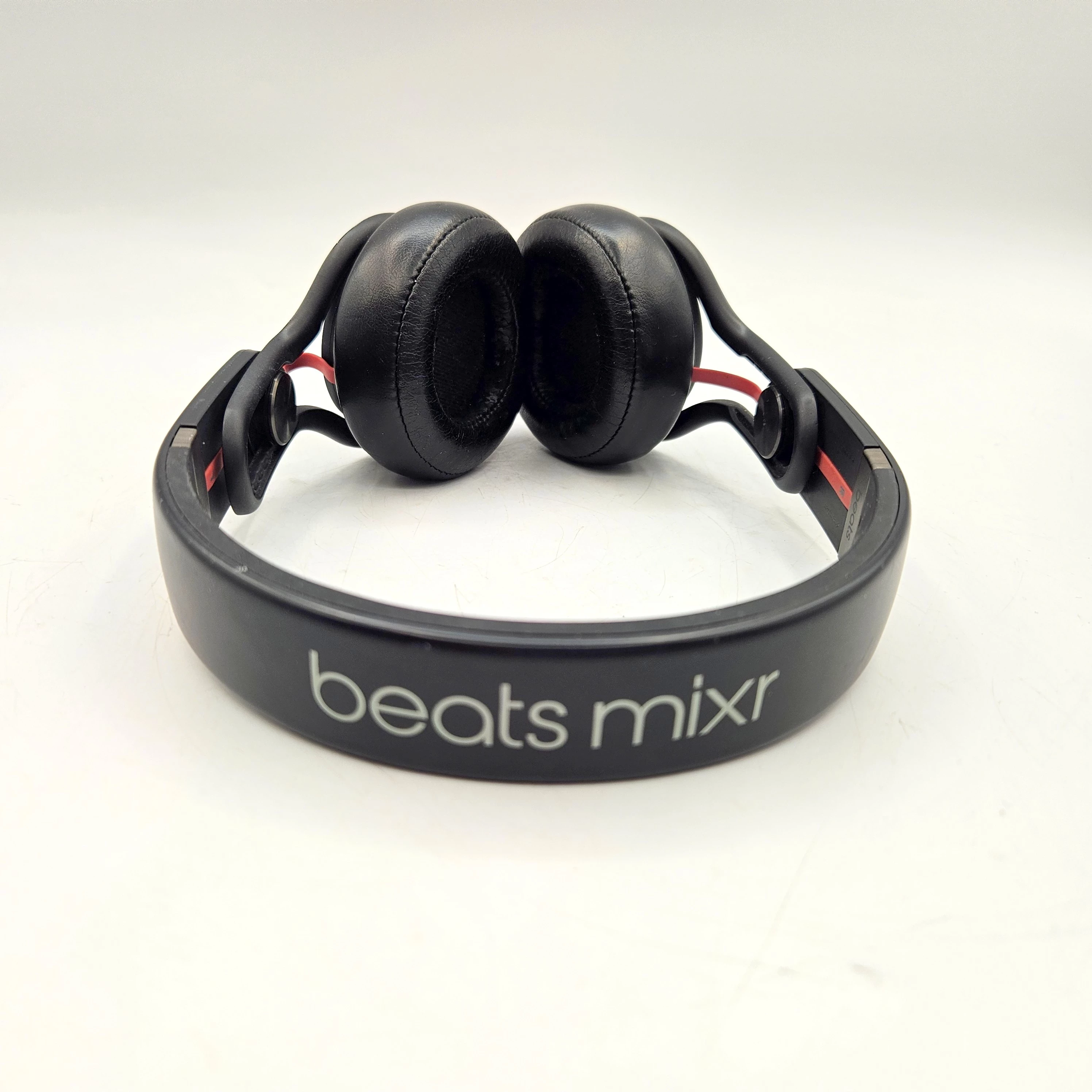 sluchawki-nauszne-beats-mixr-przewodowe-czarny-kabel-stan-11323-2