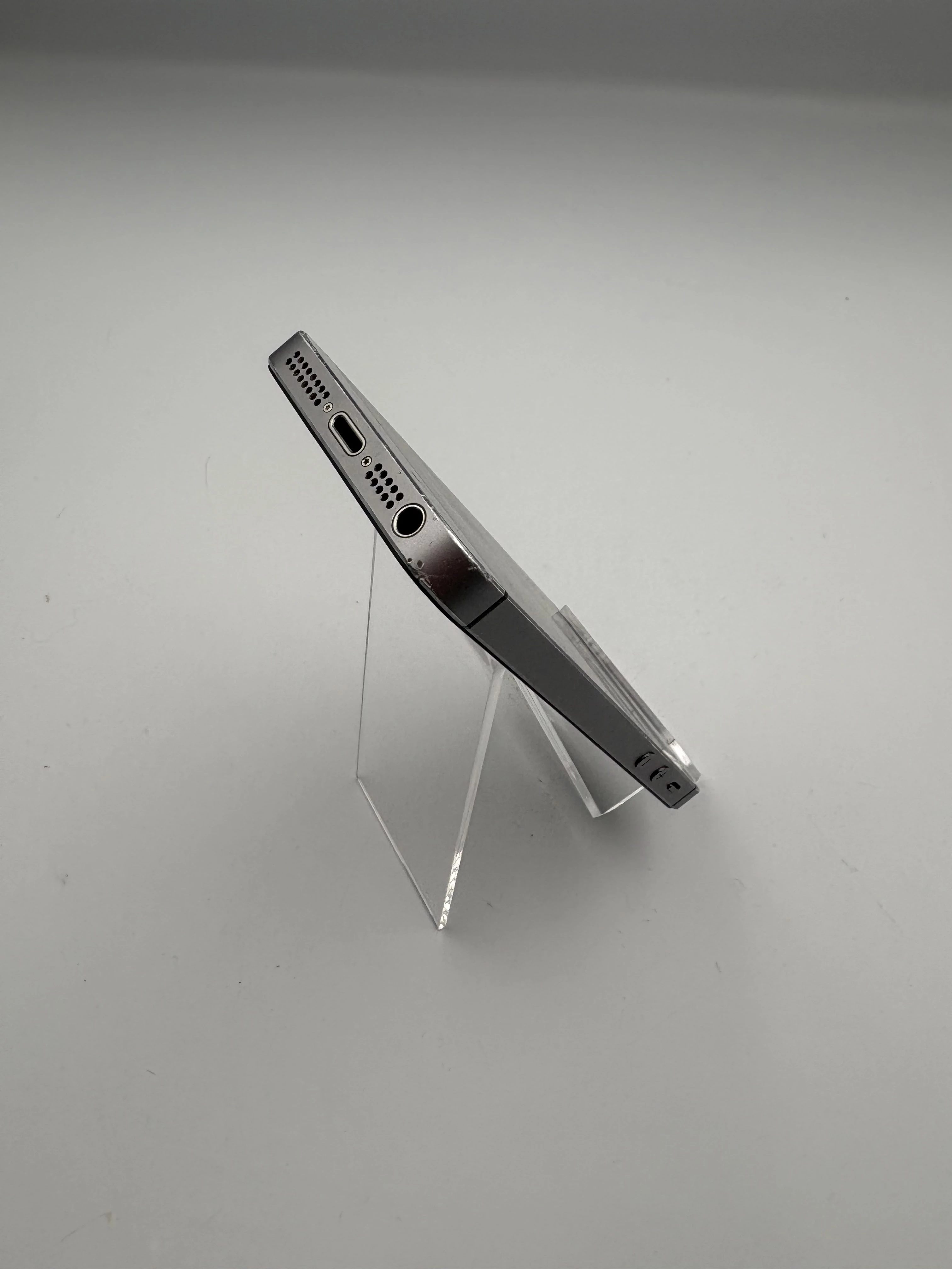 telefon-smartfon-apple-iphone-5s-1-gb-16-gb-4g-lte-szary-wbudowana-pamiec-202869-214201