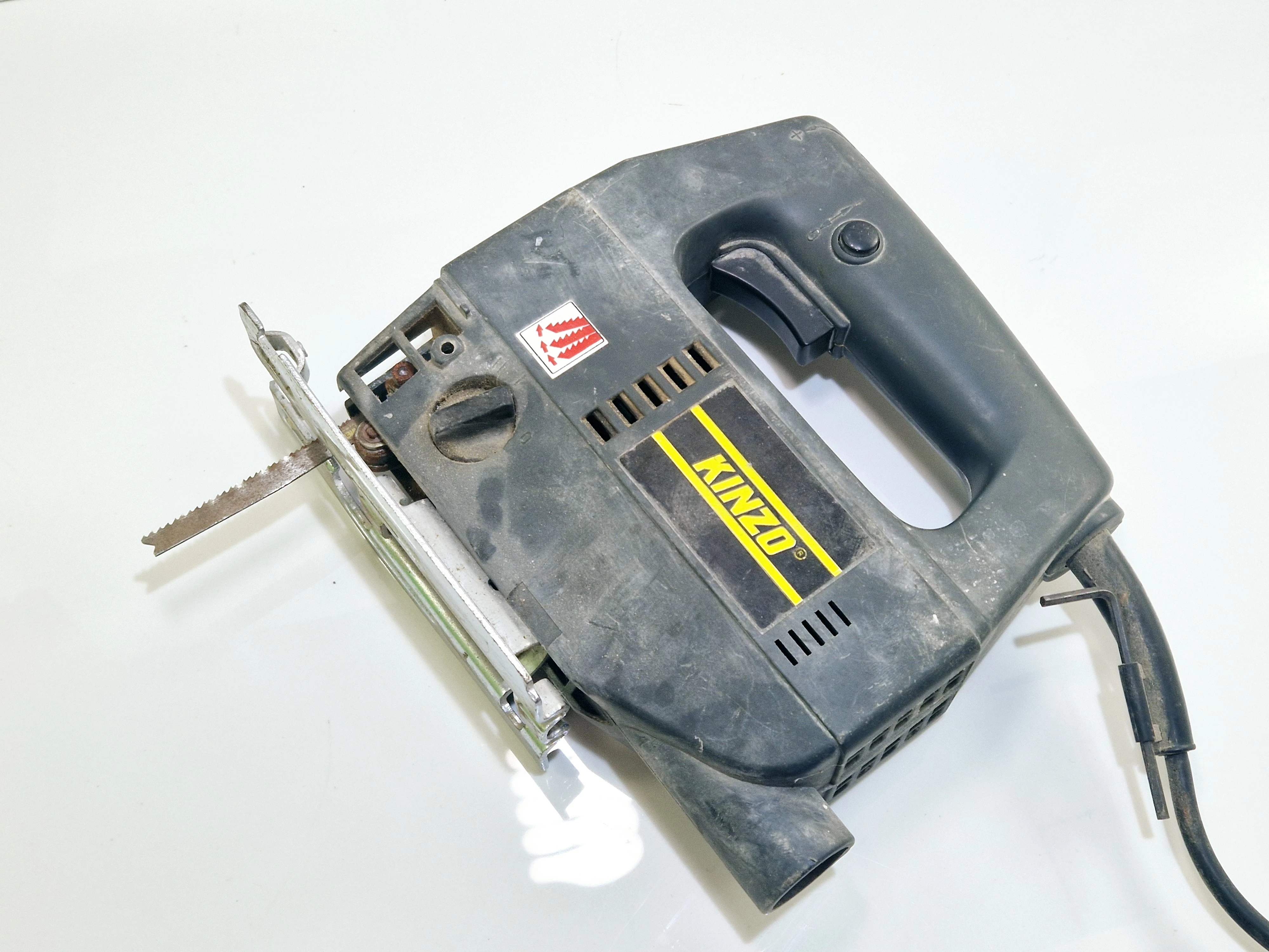 wyrzynarka-kinzo-25c28-stan-11323-2