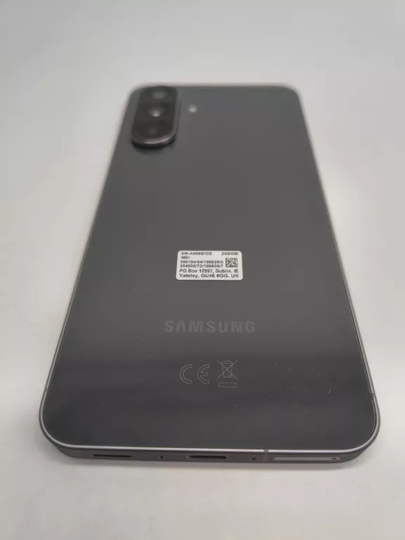 telefon-samsung-a56-5g-256gb-komplet-typ-202685-212929