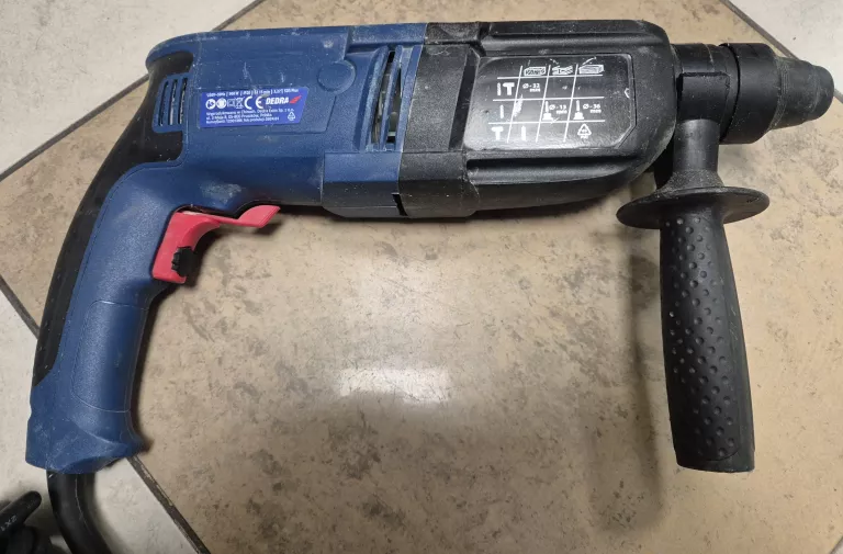 mlotowiertarka-dedra-ded-900-walizka-typ-uchwytu-128474-1