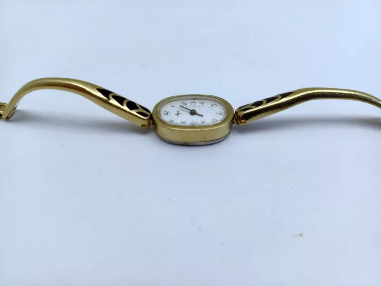 zegarek-nakrecany-lucz-584-rodzaj-129220-1