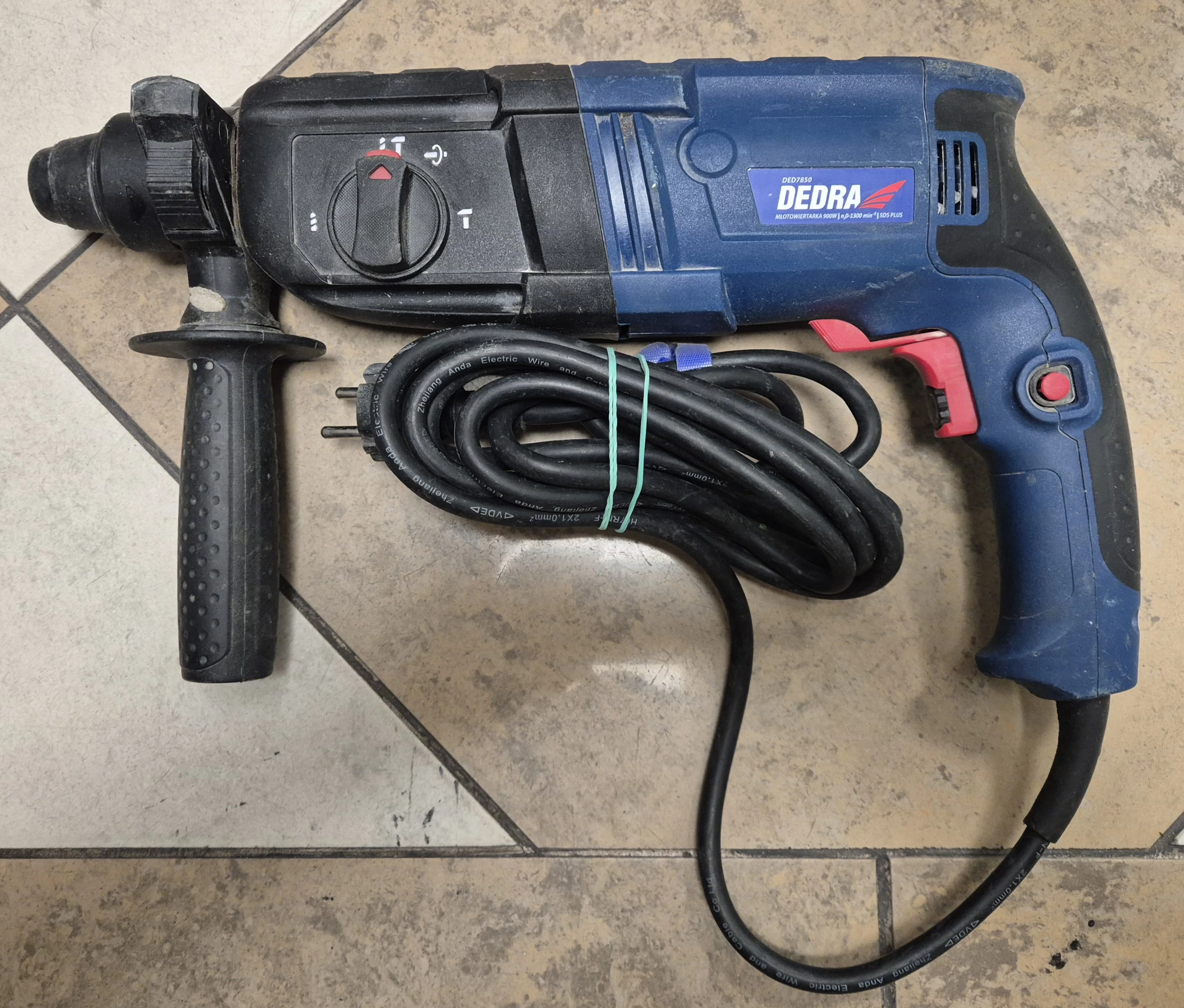 mlotowiertarka-dedra-ded-900-walizka-stan-11323-2