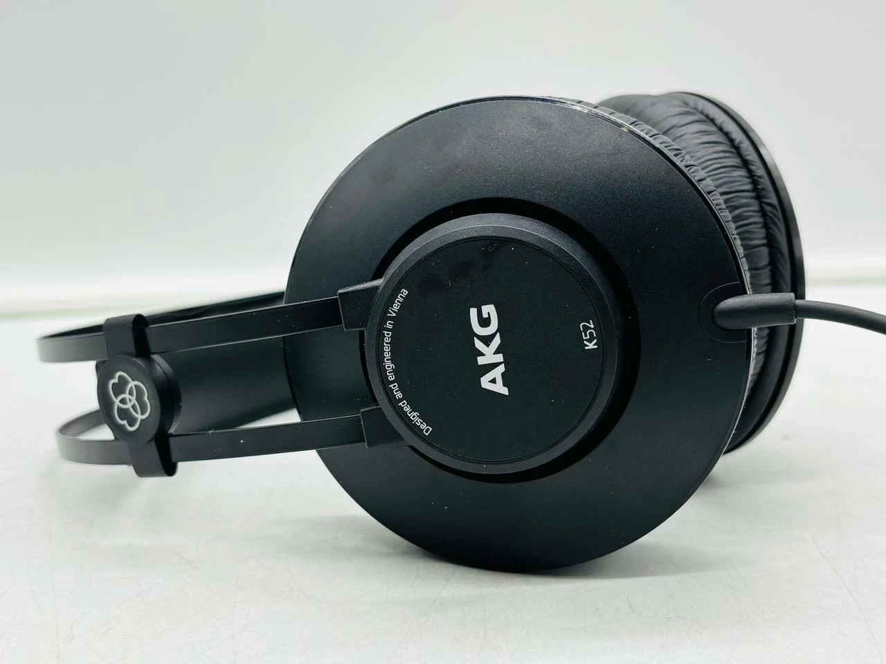 sluchawki-przewodowe-agk-k52-stan-11323-2