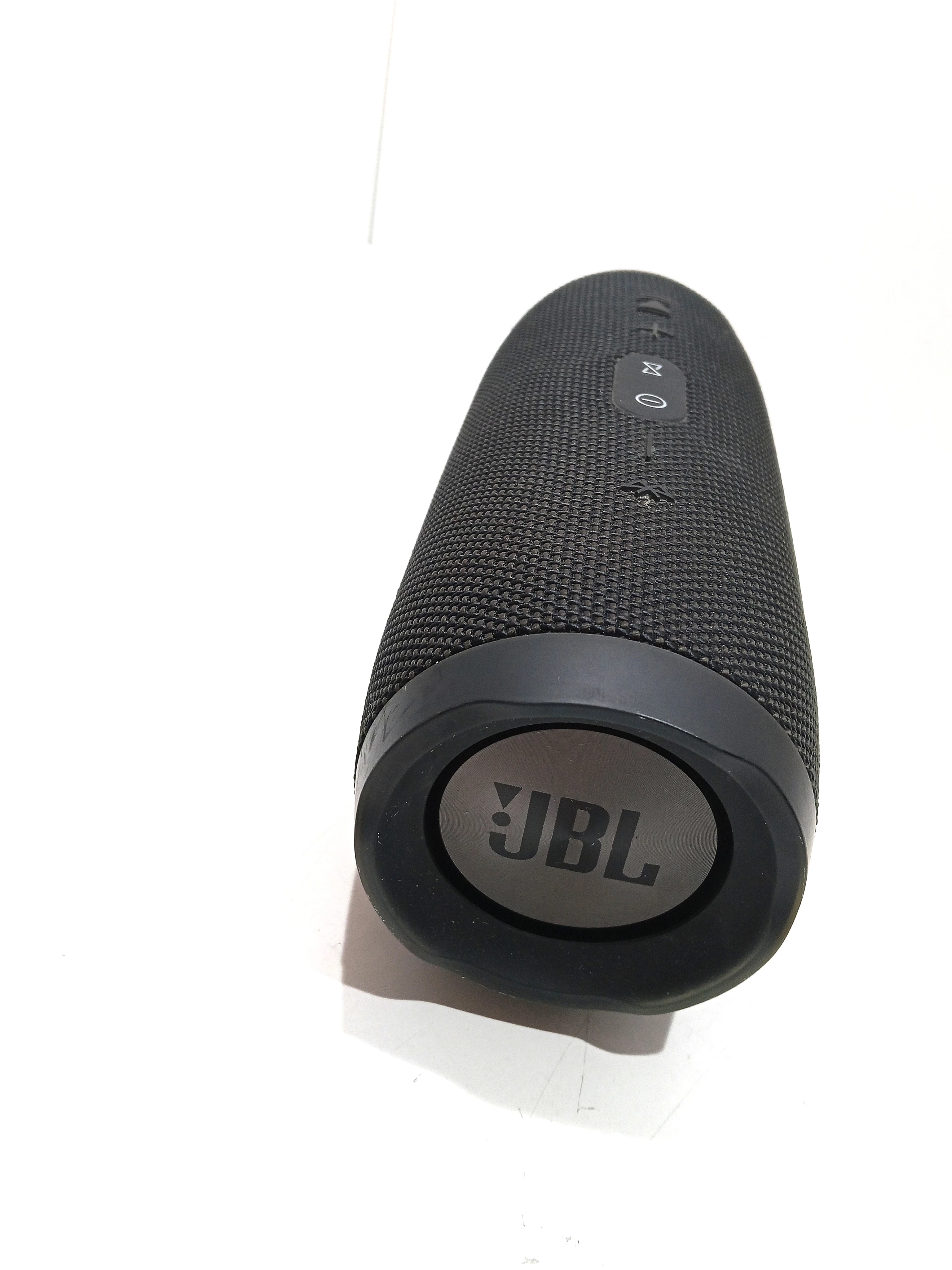 glosnik-jbl-charge-3-moc-2000