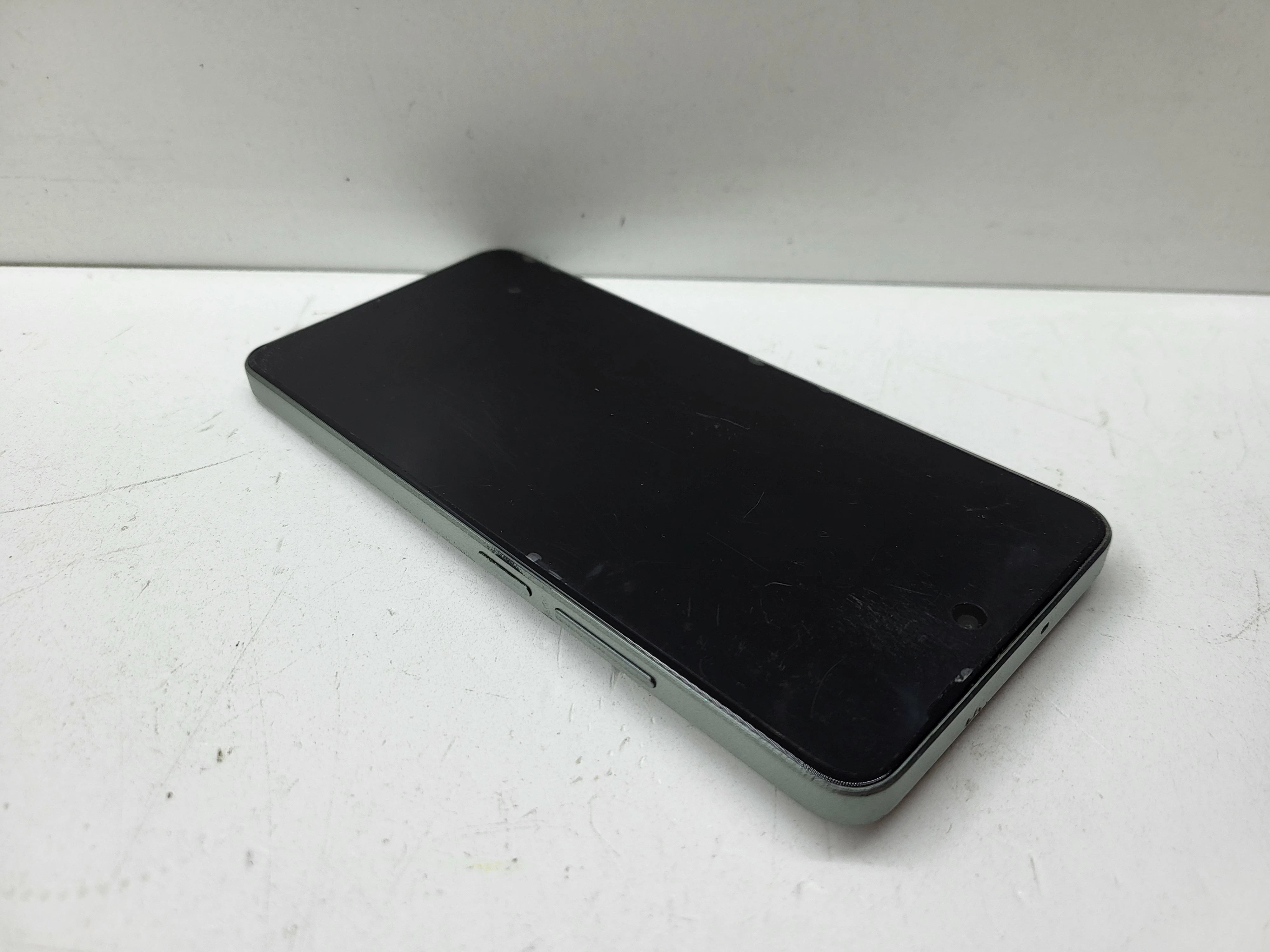 telefon-realme-c67-typ-202685-212929