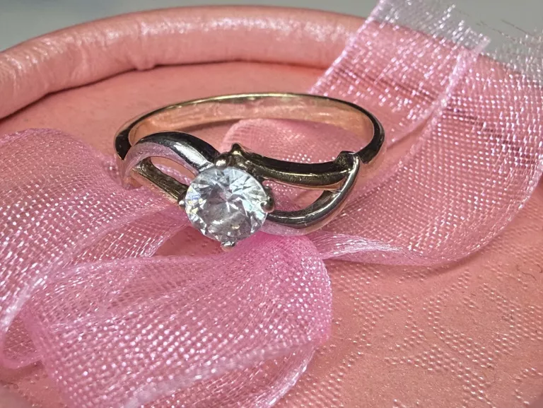 zloty-pierscionek-585-z-biala-cyrkonia-rozmiar-16-kosciuszki-4-jaslo-tsc2-sj