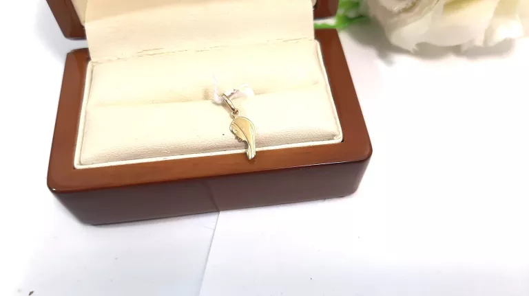 zlota-zawieszka-041-g-585-kamien-17088-524288