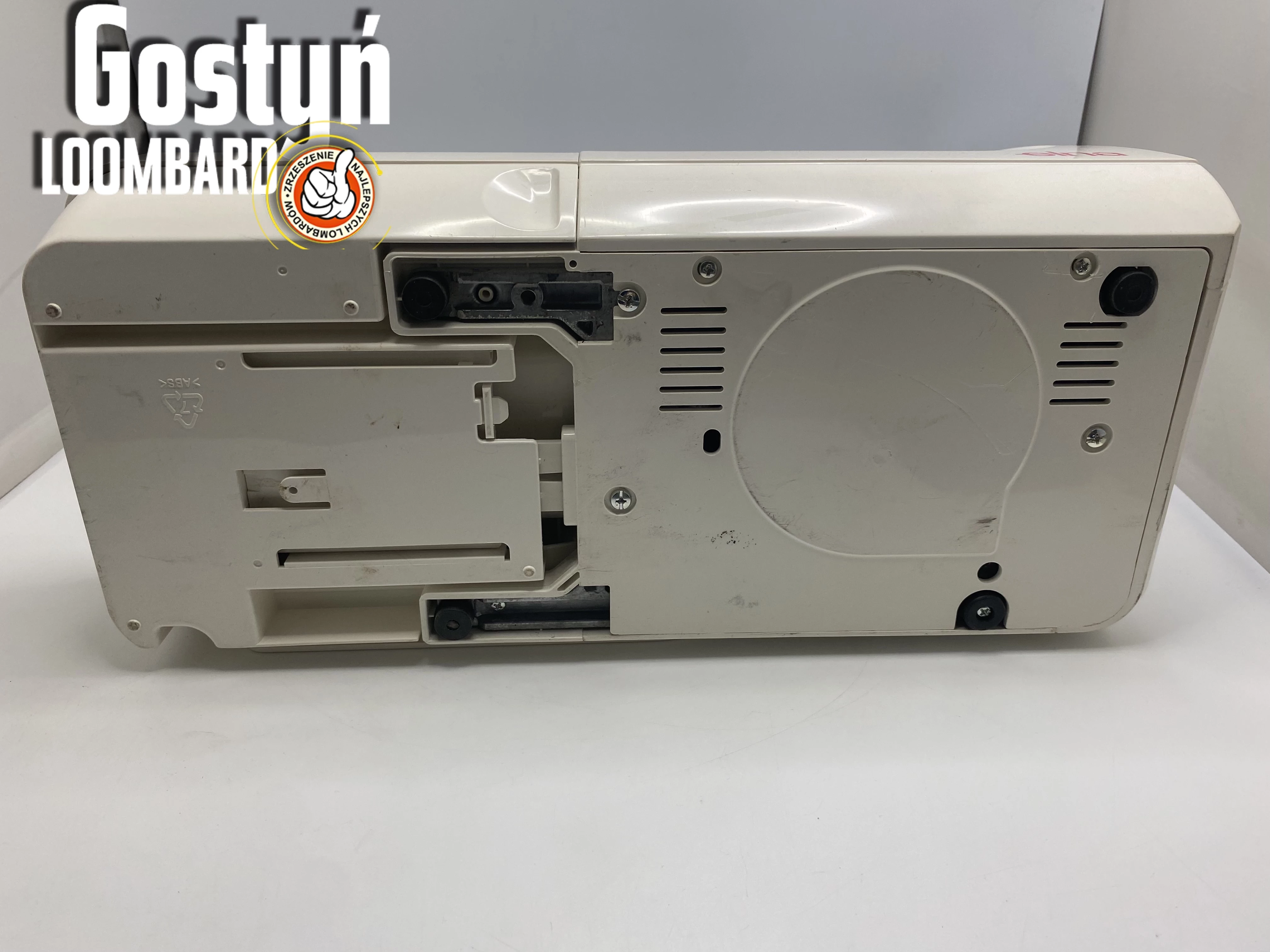 maszyna-do-szycia-elna-3210-jeans-stan-11323-2