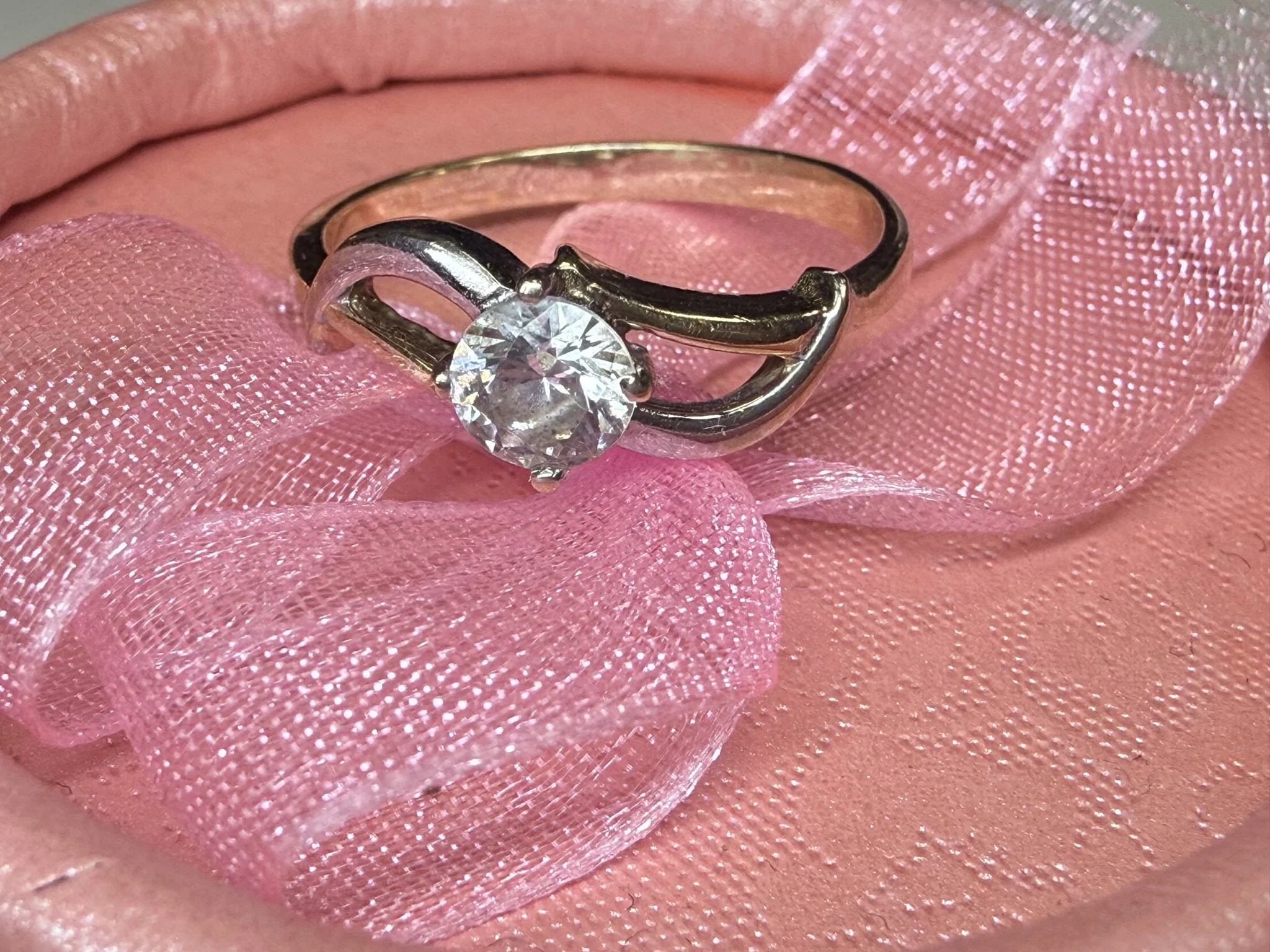 zloty-pierscionek-585-z-biala-cyrkonia-rozmiar-16-kamien-17088-128