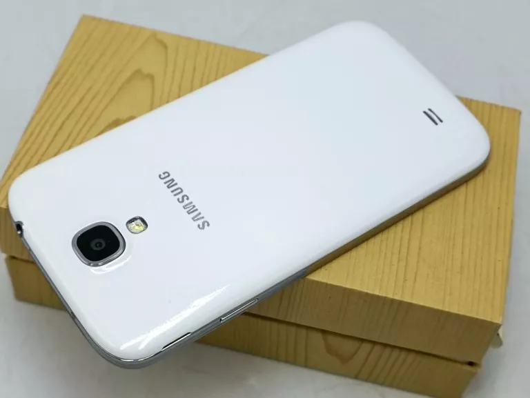 samsung-galaxy-s4-gt-i9506-wbudowana-pamiec-202869-214201