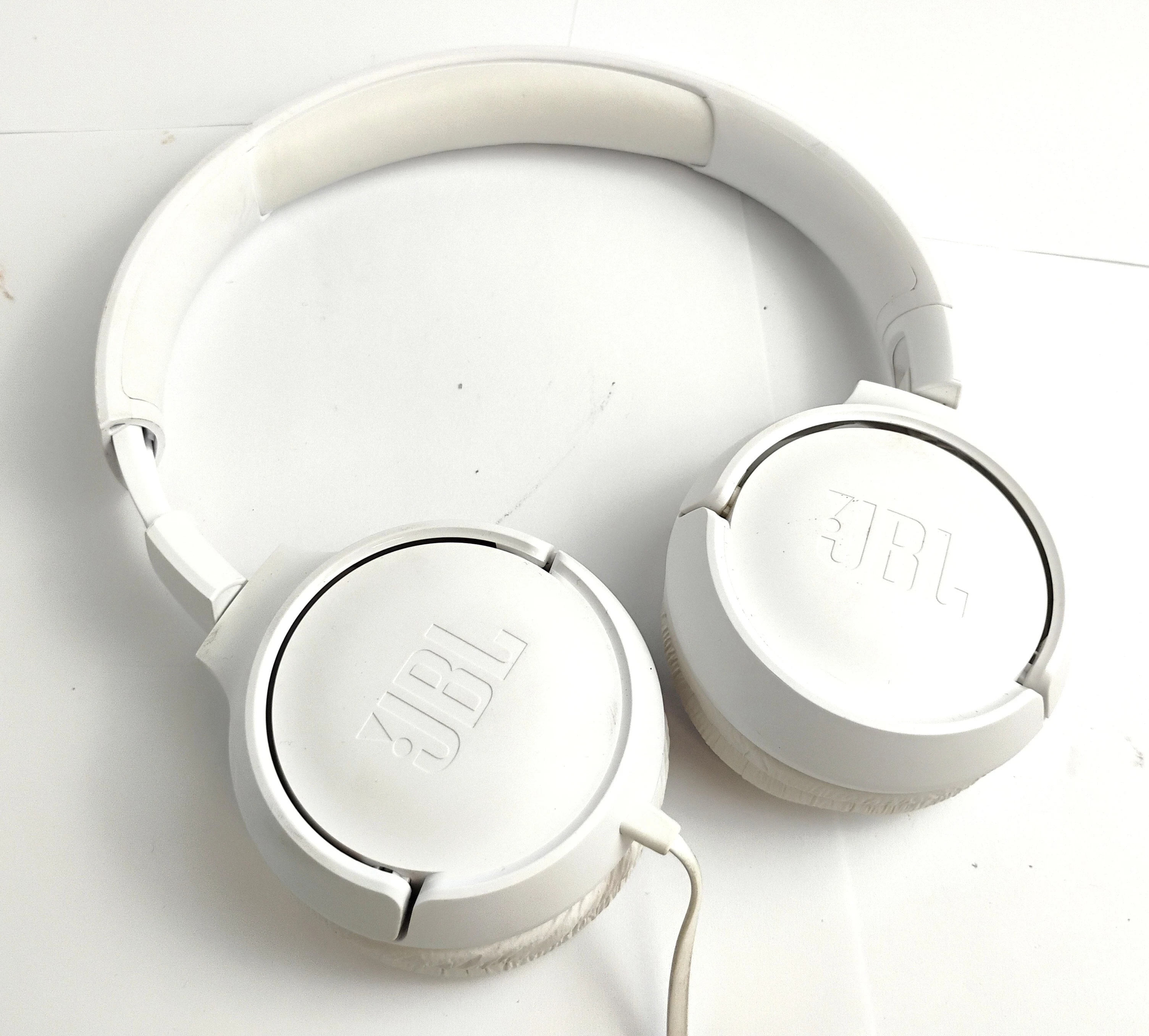 sluchawki-jbl-na-kablu-usb-c-tune520c-ean-gtin-1200130023255