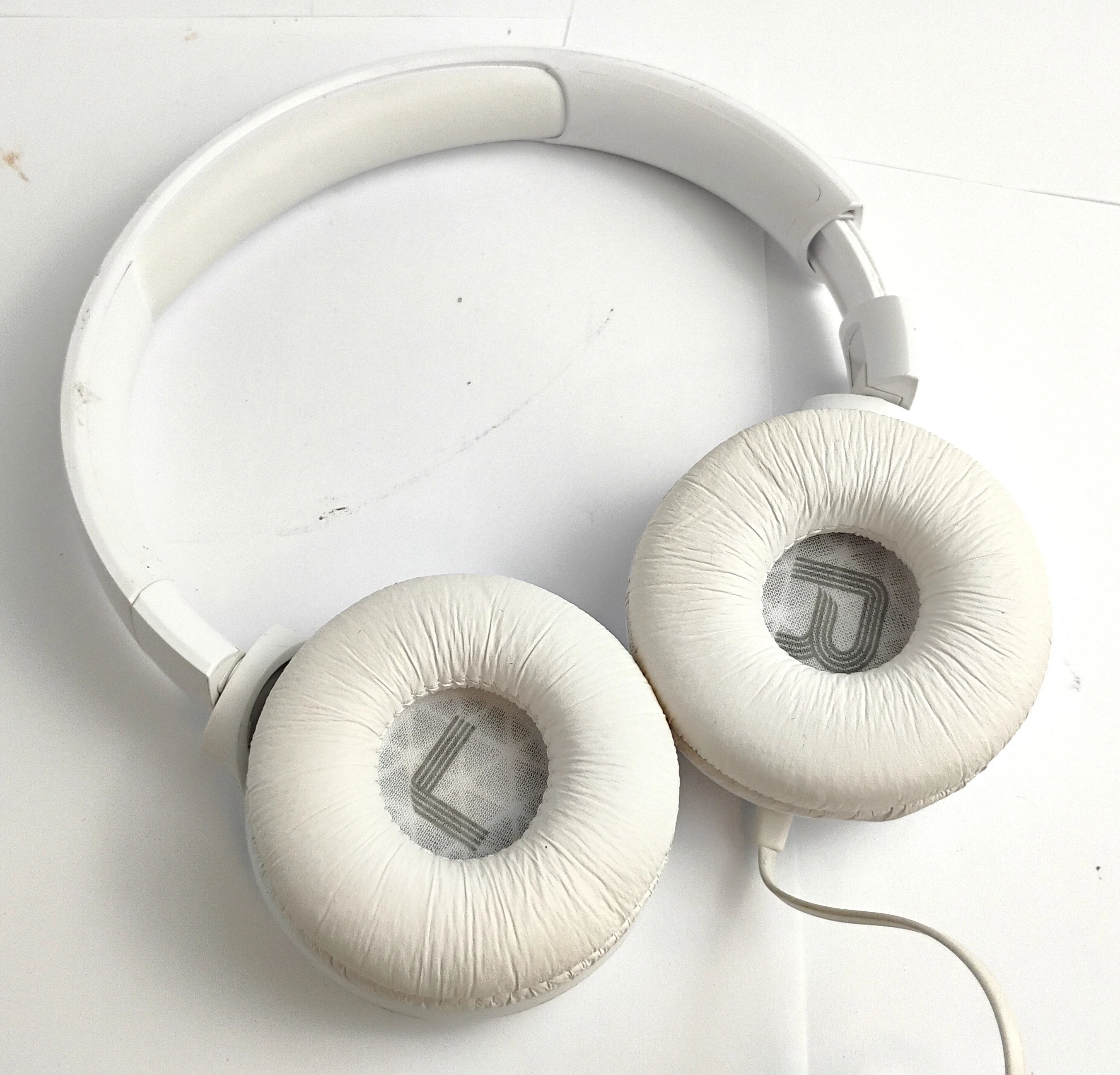 sluchawki-jbl-na-kablu-usb-c-tune520c-rodzaj-sluchawek-203681-217745