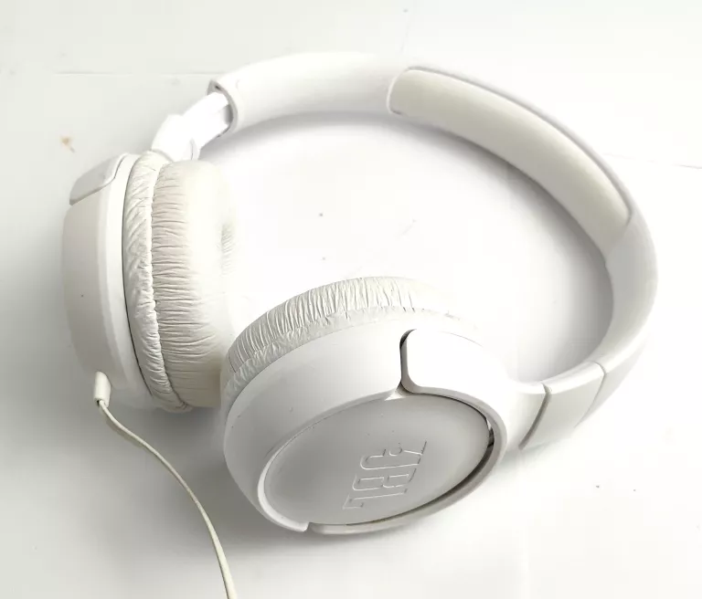 sluchawki-jbl-na-kablu-usb-c-tune520c-kolor-dominujacy-129357-3