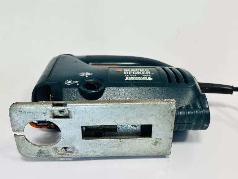 wyrzynarka-blackdecker-ks-631-400w-mocowanie-brzeszczotu-205041-731274