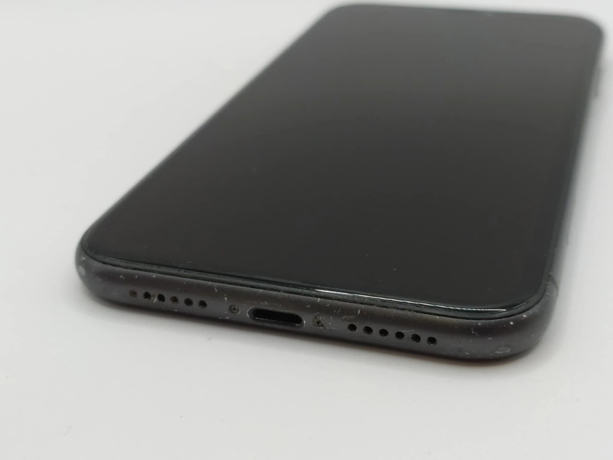 apple-iphone-11-256-gb-bateria-76-pamiec-ram-202865-214121