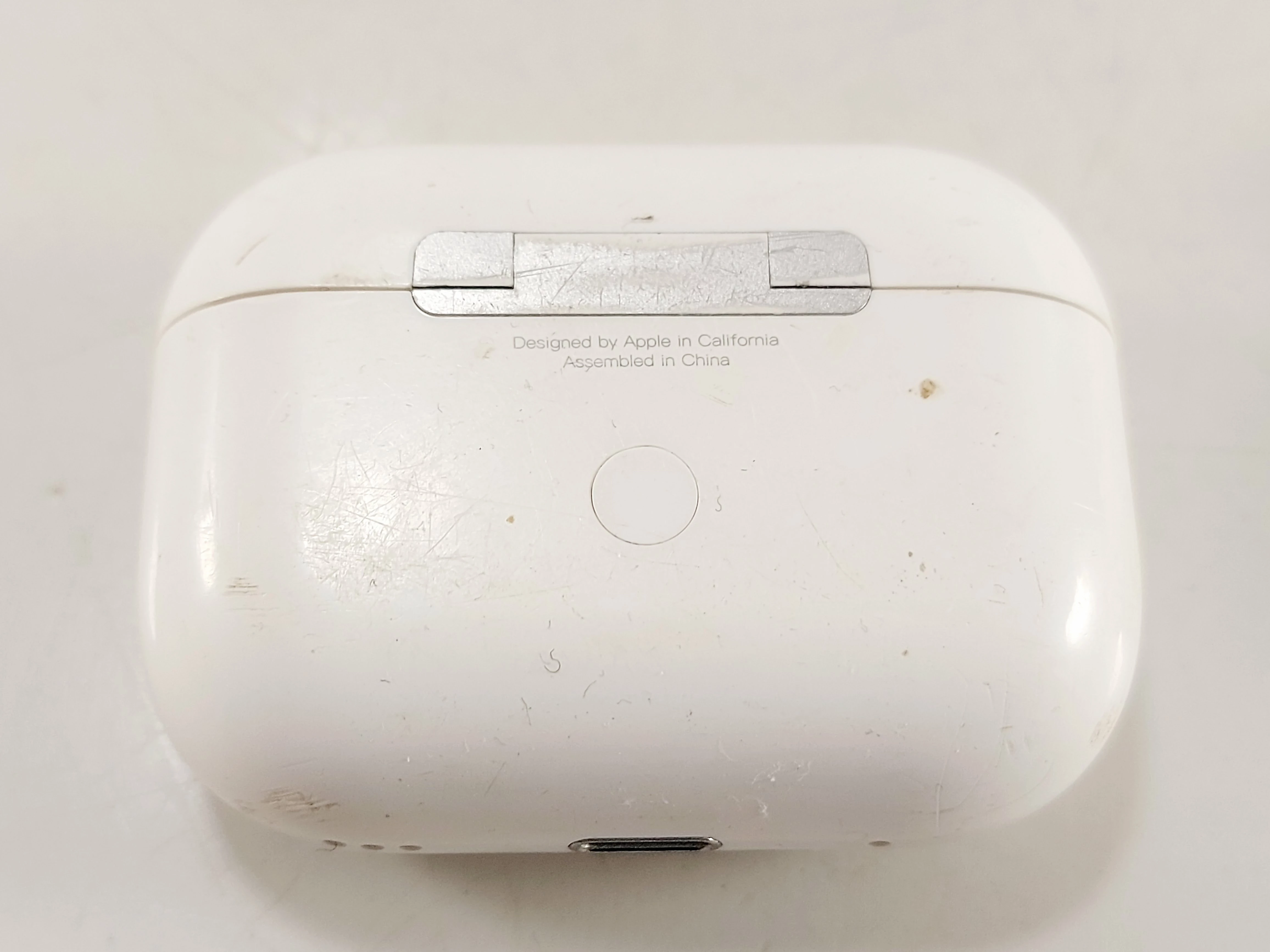 sluchawki-airpods-a2700-kolor-dominujacy-129357-2