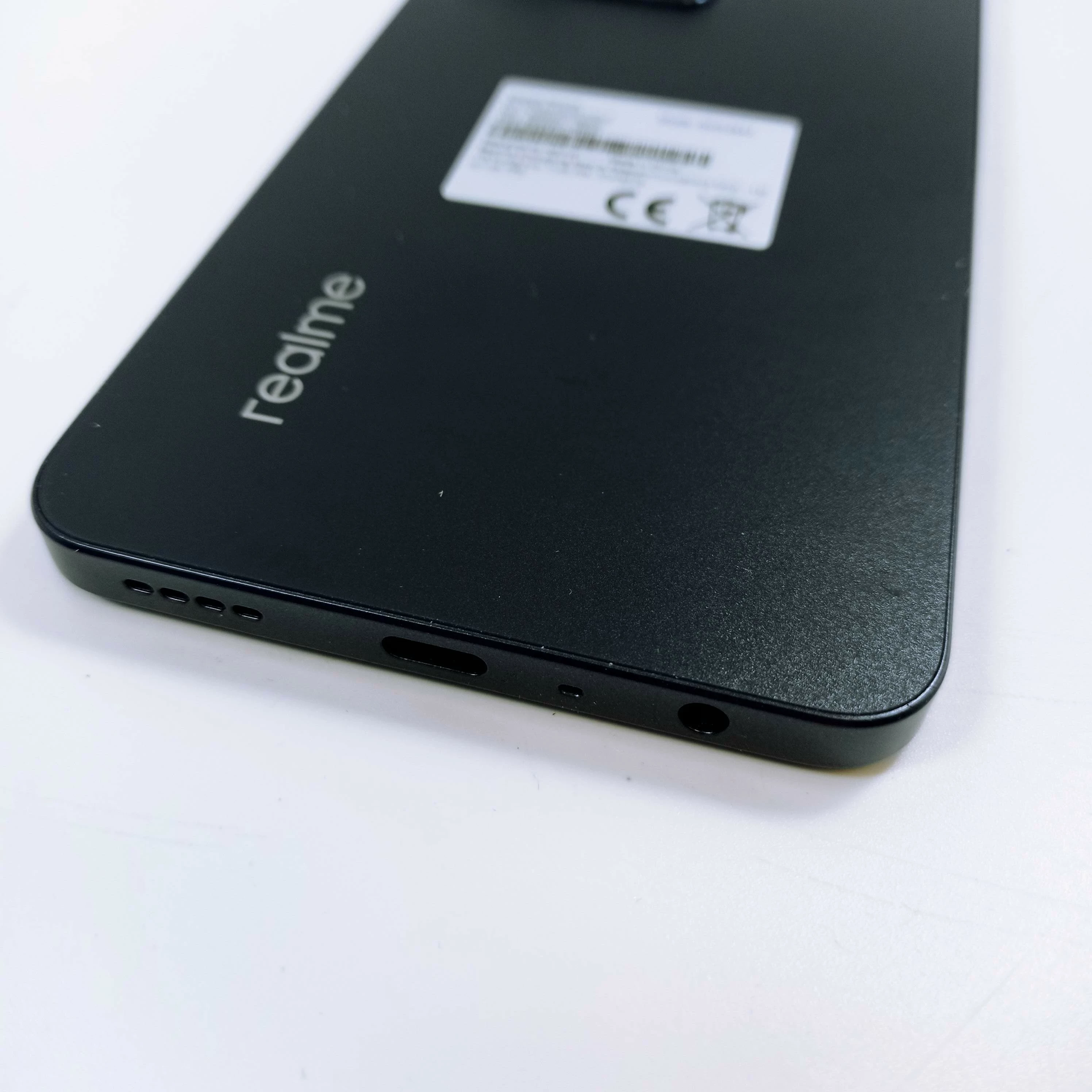 telefon-smartfon-realme-14x-stan-11323-2