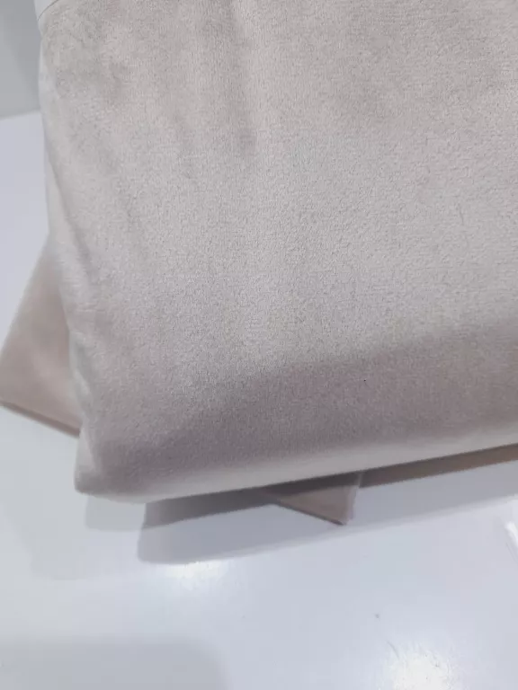 zaslony-pepco-135x260-cm-szerokosc-produktu-13500