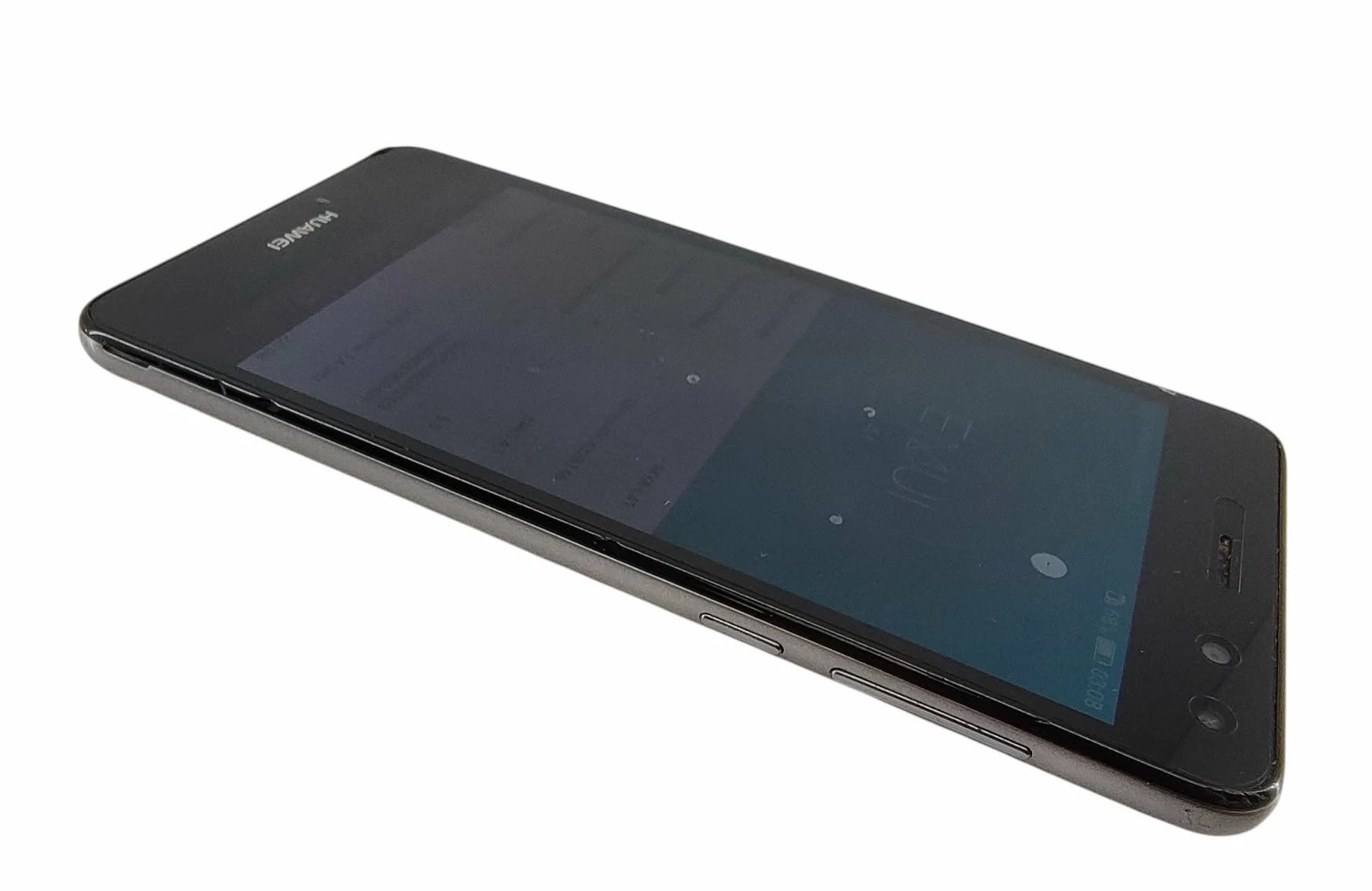 smartfon-huawei-y6-mya-l41-2gb16gb-srebrny-przekatna-ekranu-500