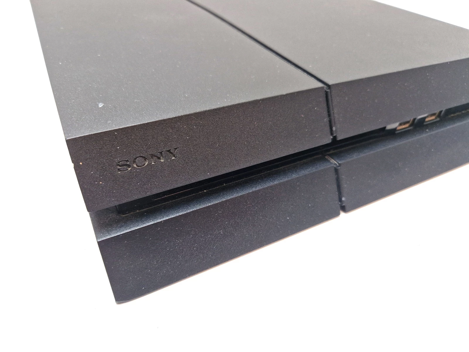 konsola-ps4-clasic-2-pady-1tb-okab-stan-11323-2