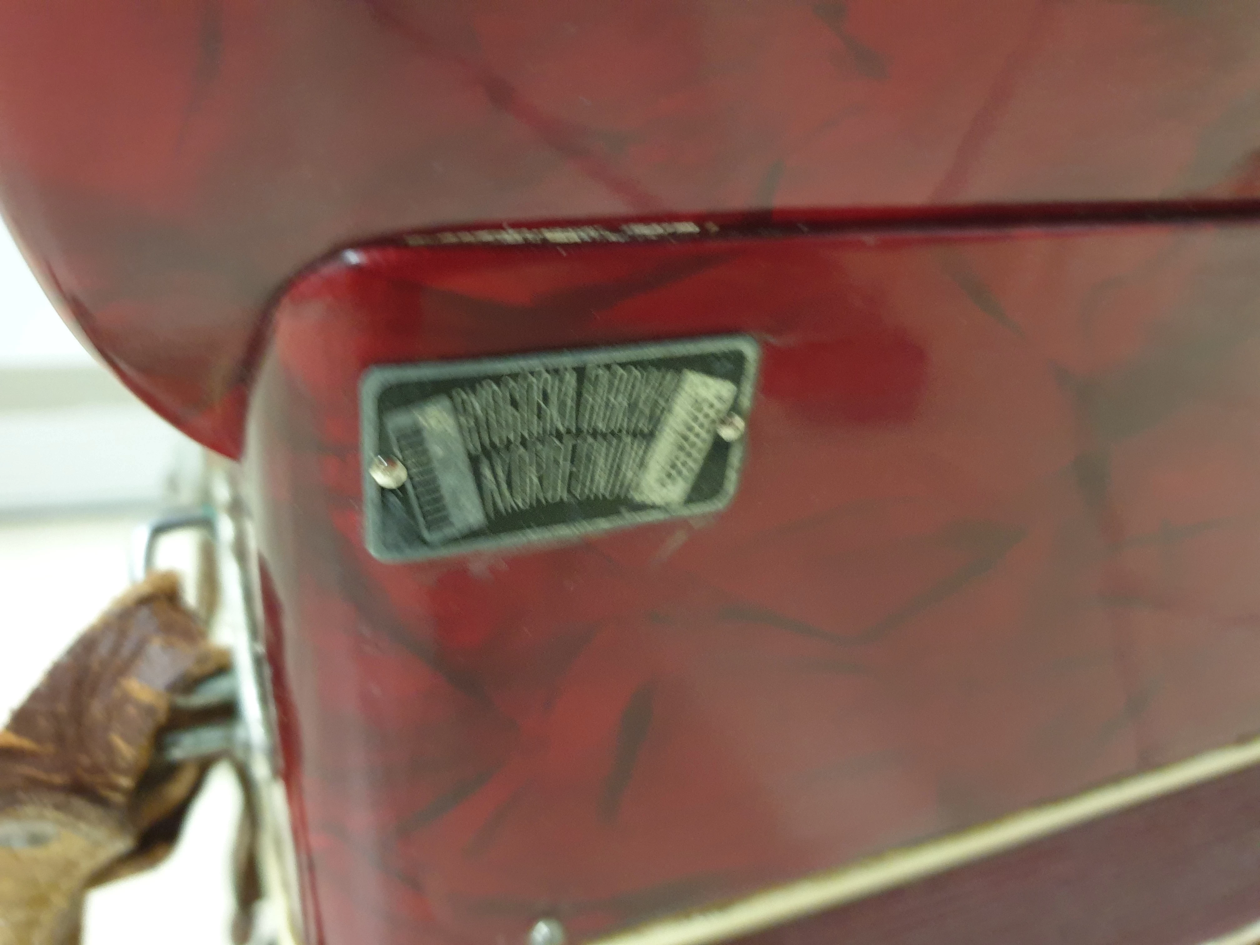 akordeon-muza-80-basow-bydgoska-fabryka-akordeonow-product-id-9096e303-2ad3-430d-9b9c-60fdc78337cc