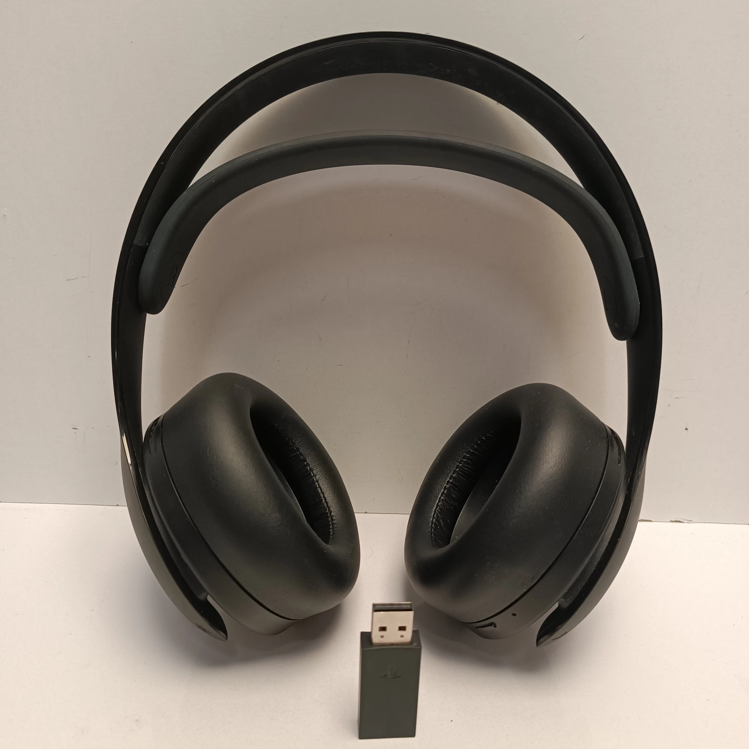 sluchawki-bezprzewodowe-sony-playstation-5-pulse-3d-wireless-headset-black-osiedle-teatralne-3u15-krakow