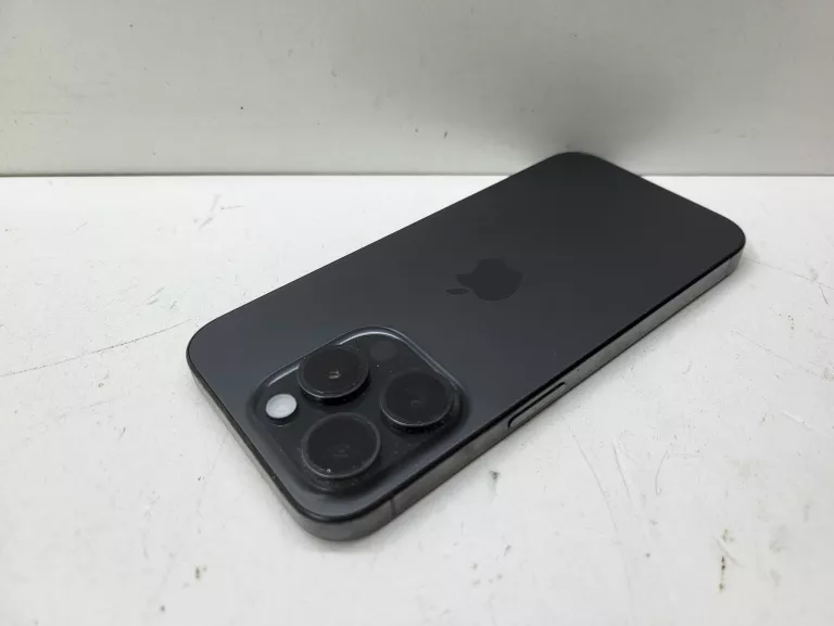 apple-iphone-15-pro-256gb-100-bateria-pojemnosc-akumulatora-3650