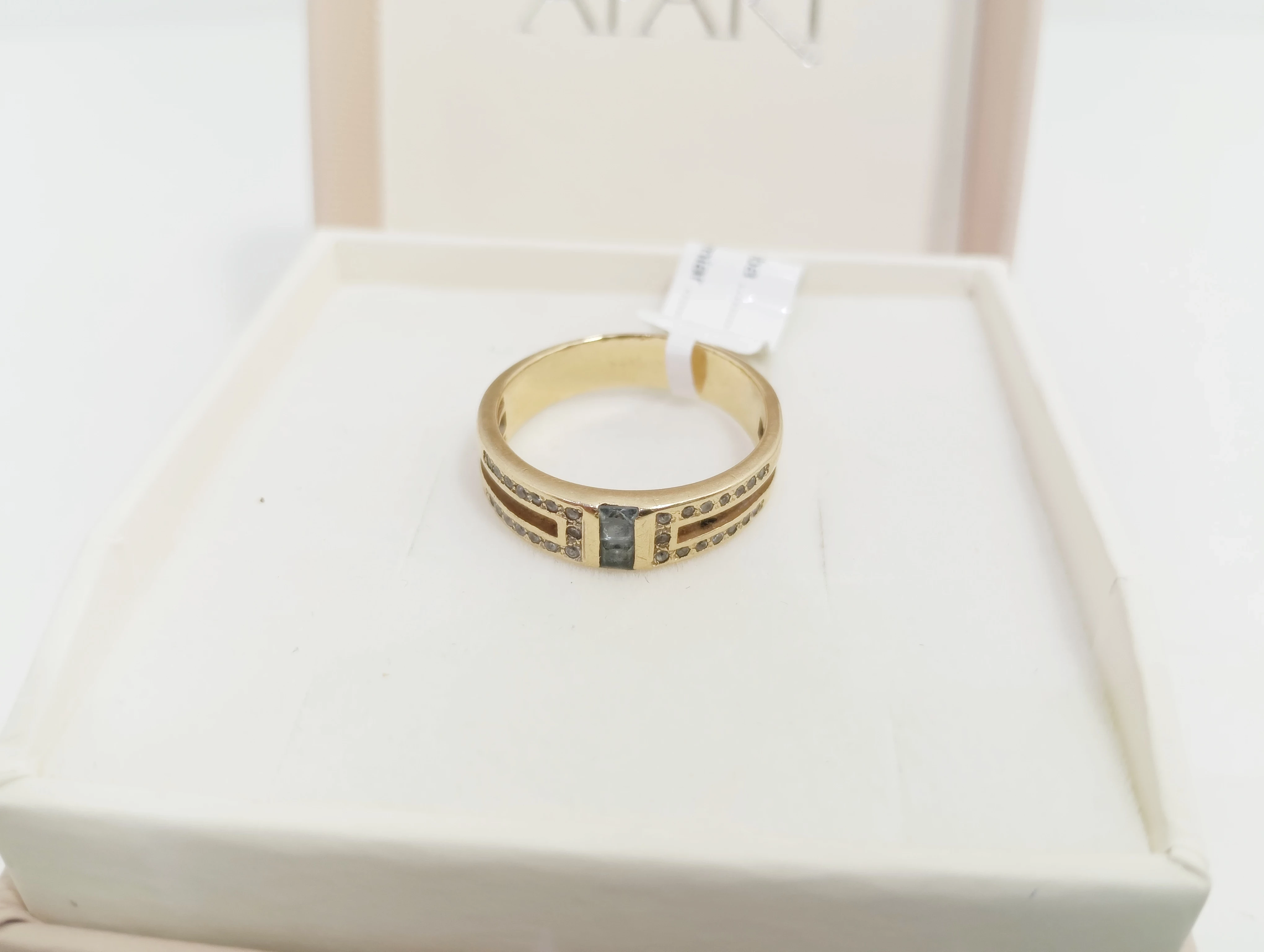 zloty-pierscionek-585-358g-material-15835-2