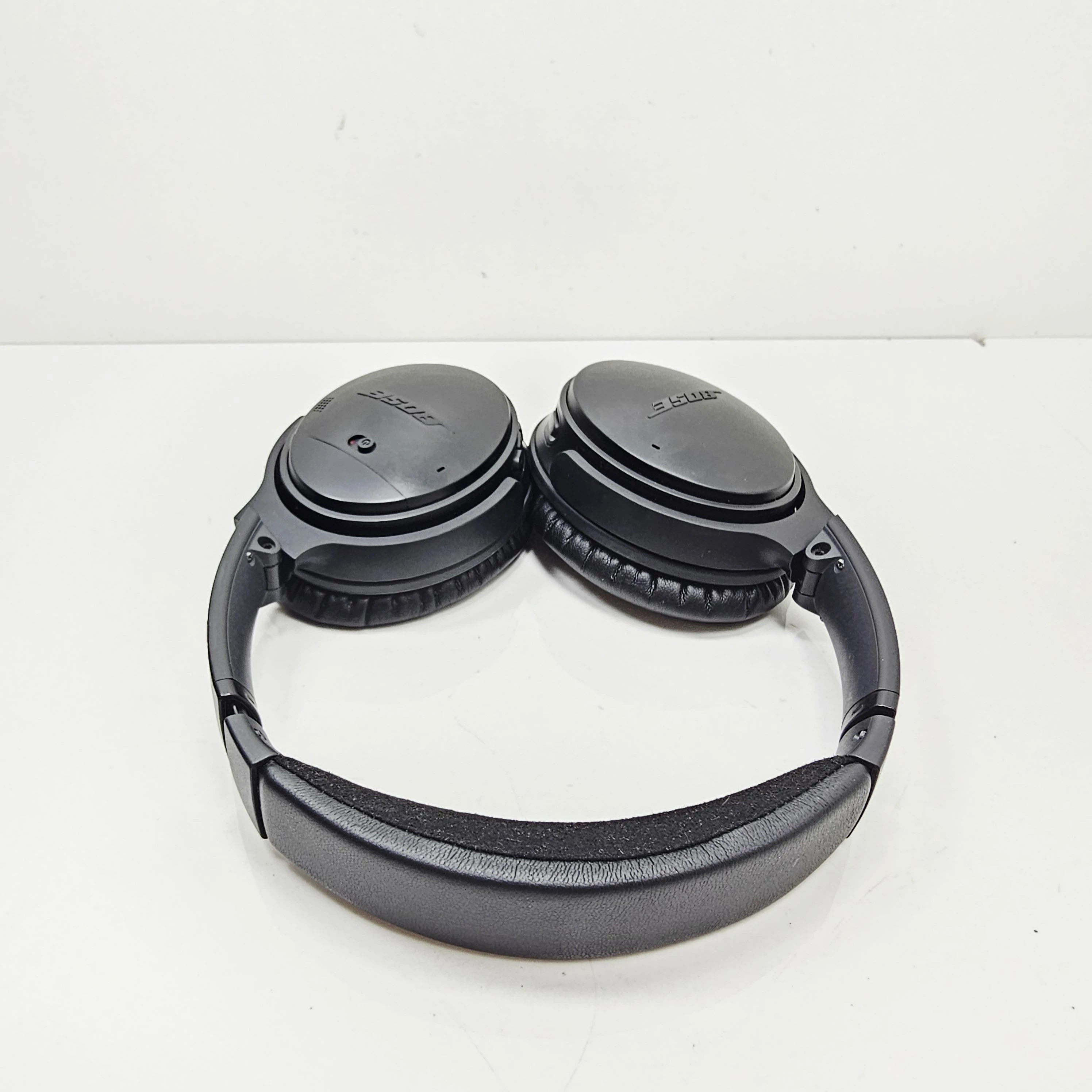 sluchawki-bose-quietcomfort-35-ii-kolor-dominujacy-129357-3