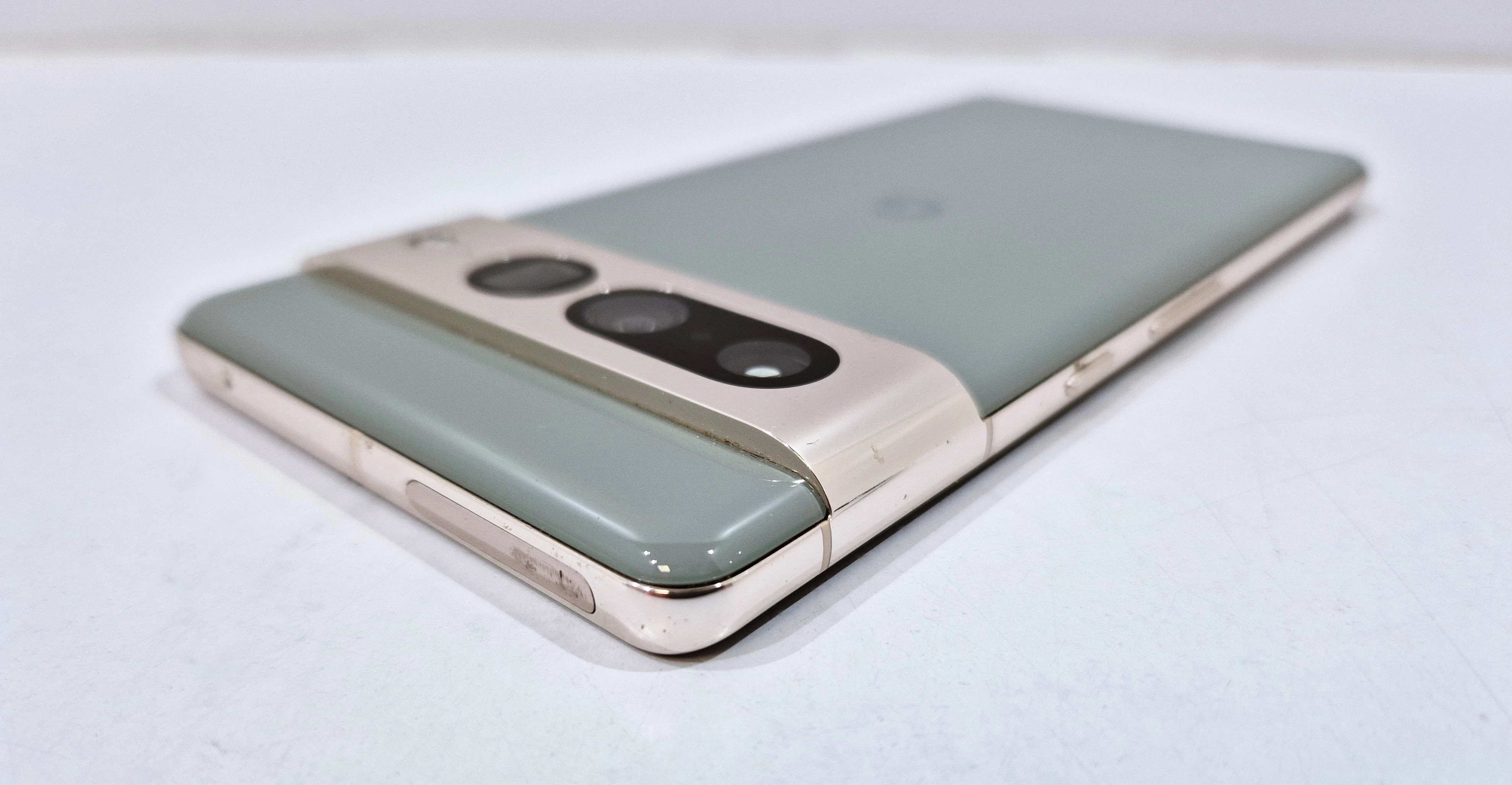 telefon-google-pixel-7-pro-12128-gb-wbudowana-pamiec-202869-214189