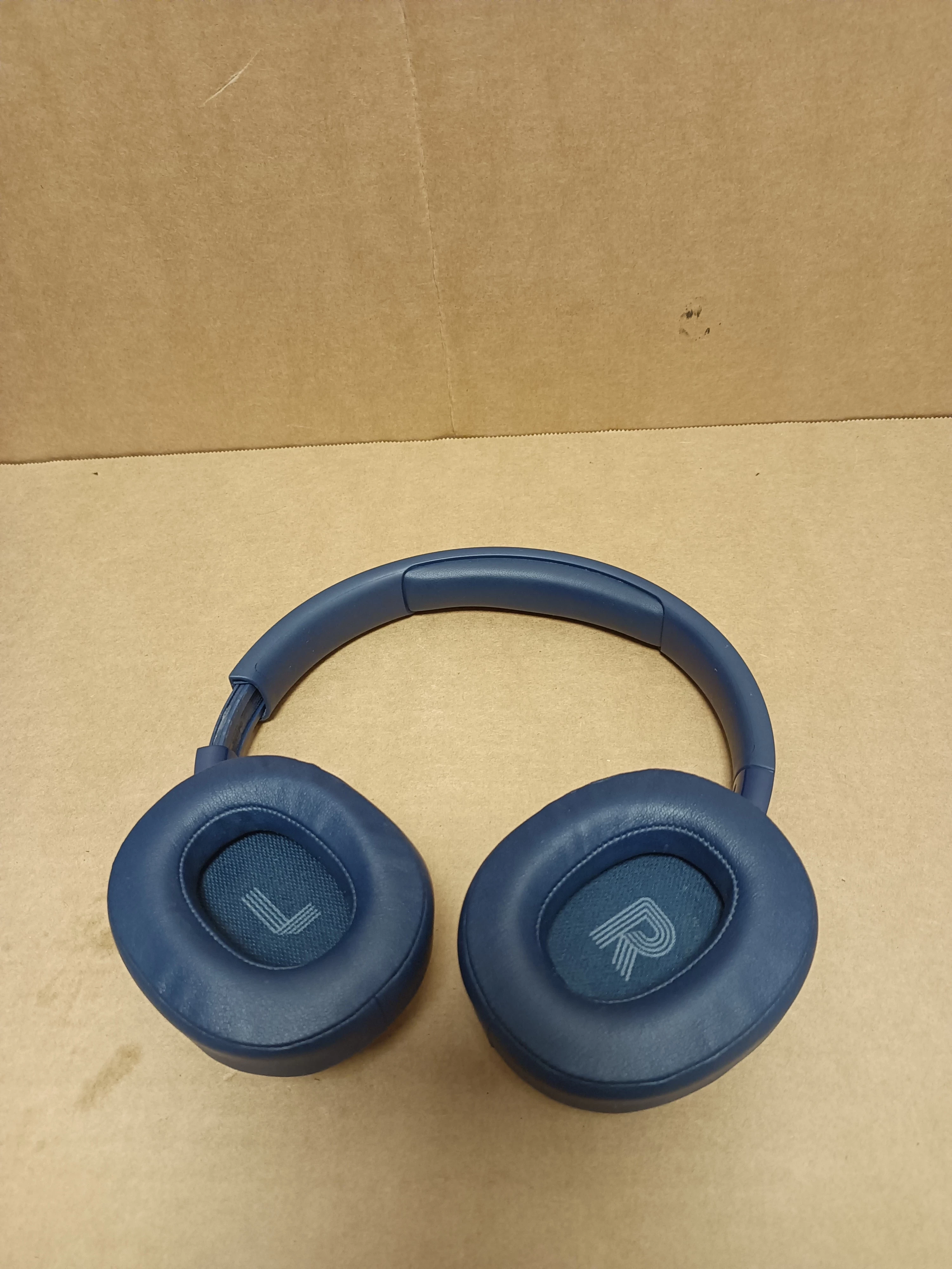 sluchawki-jbl-tune-720-bt-kolor-dominujacy-129357-5