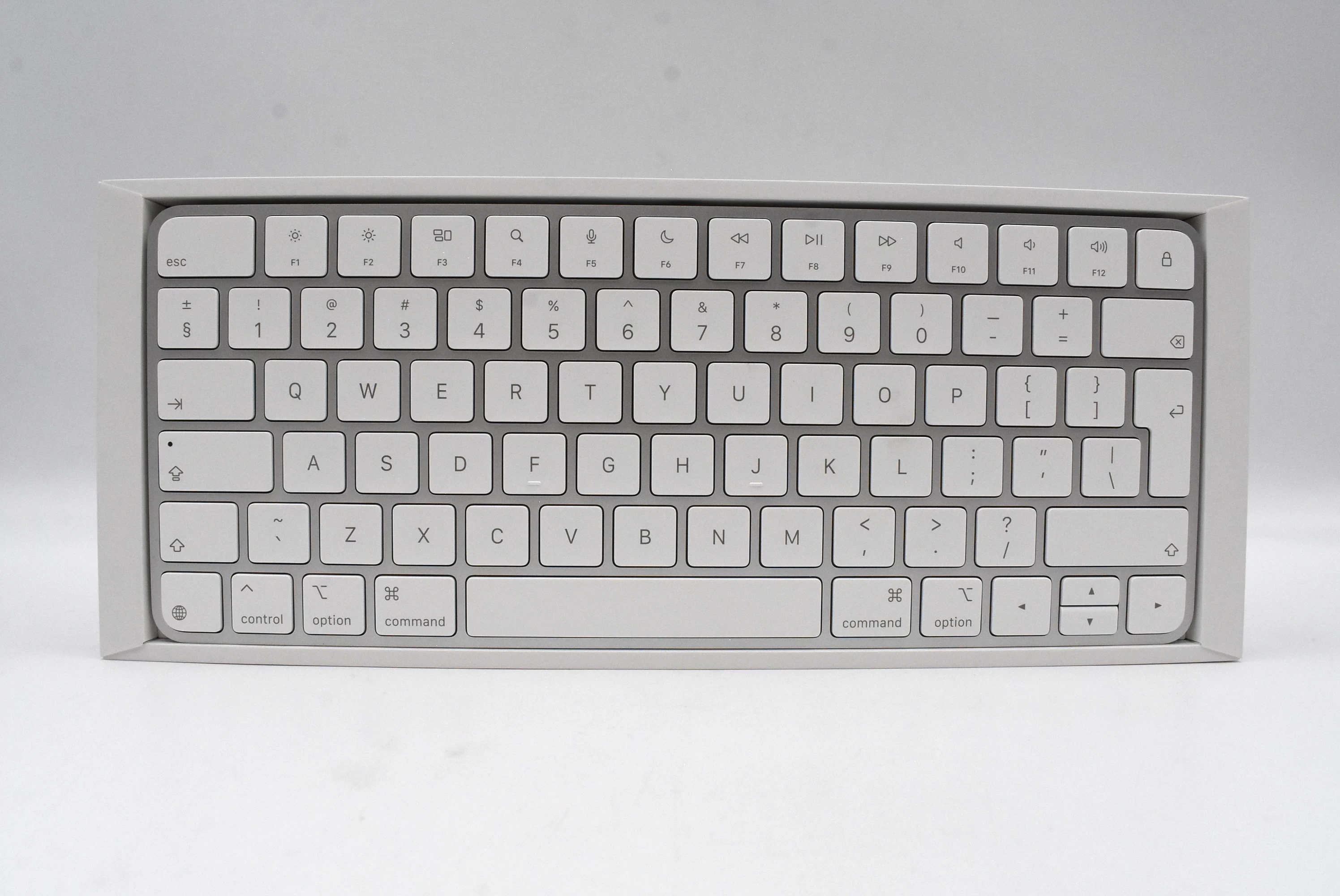 klawiatura-apple-magic-keyboard-mxcl3za-pud-stan-11323-2
