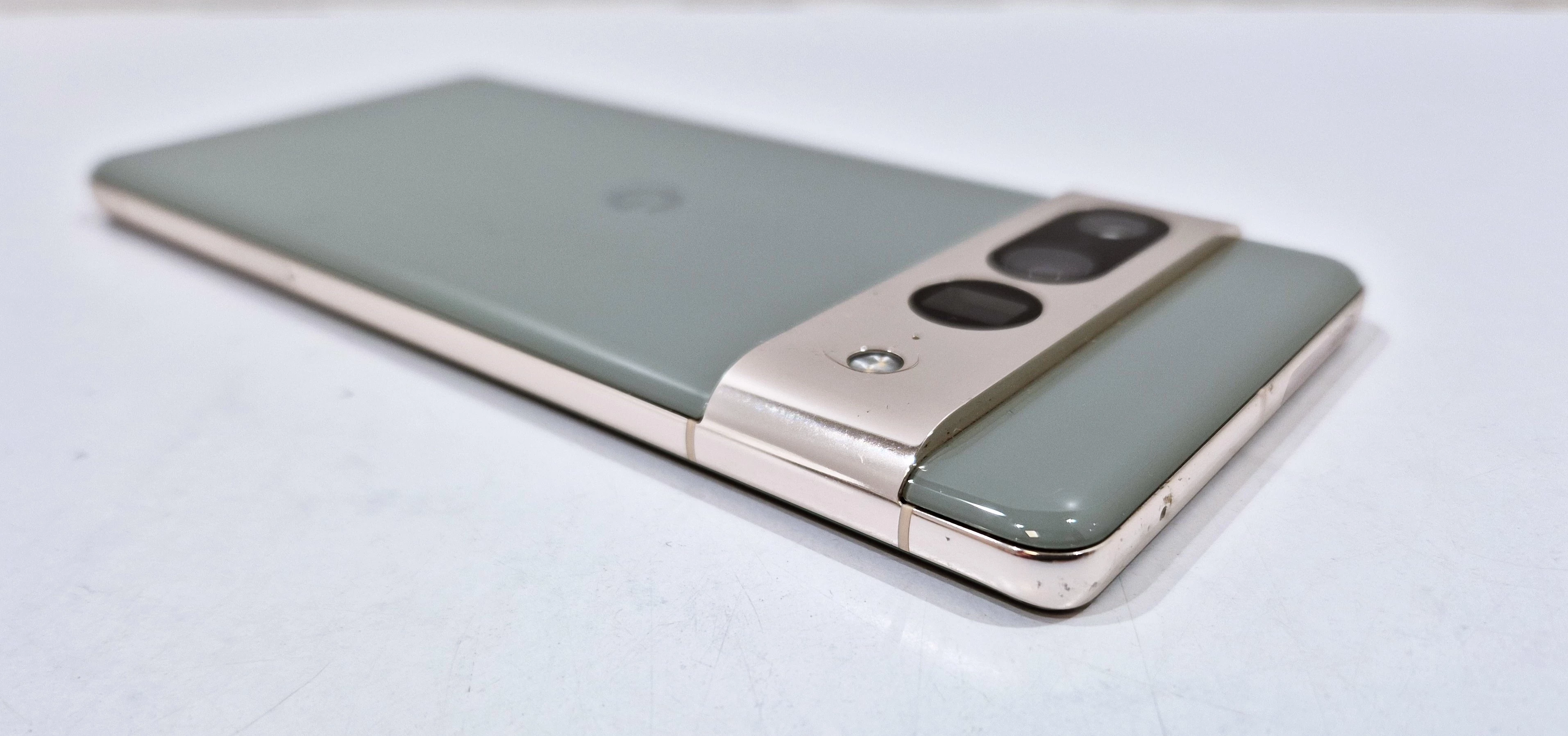 telefon-google-pixel-7-pro-12128-gb-pamiec-ram-202865-324301