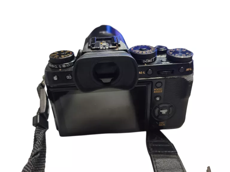 fujifilm-x-t1-fujinon-xf-18-55mm-vg-xt1-3x-akumulator-rozdzielczosc-1630