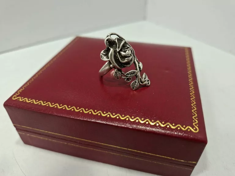 doskonaly-srebrny-pierscionek-535g925-bielska-45-plock