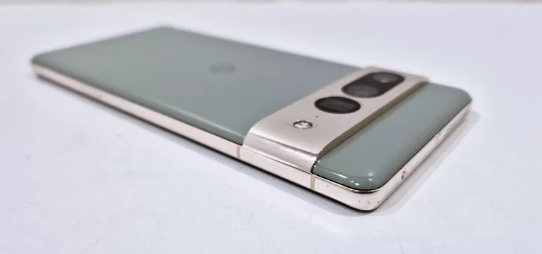 telefon-google-pixel-7-pro-12128-gb-pamiec-ram-202865-324301