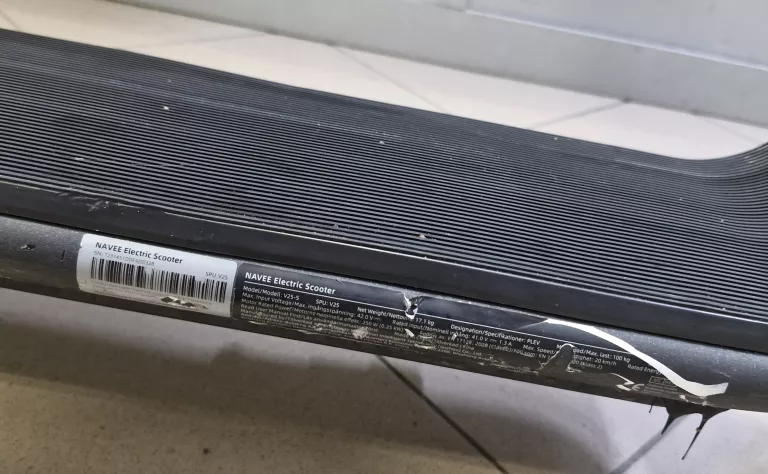 hulajnoga-elektryczna-navee-v25-ean-gtin-6975293679193