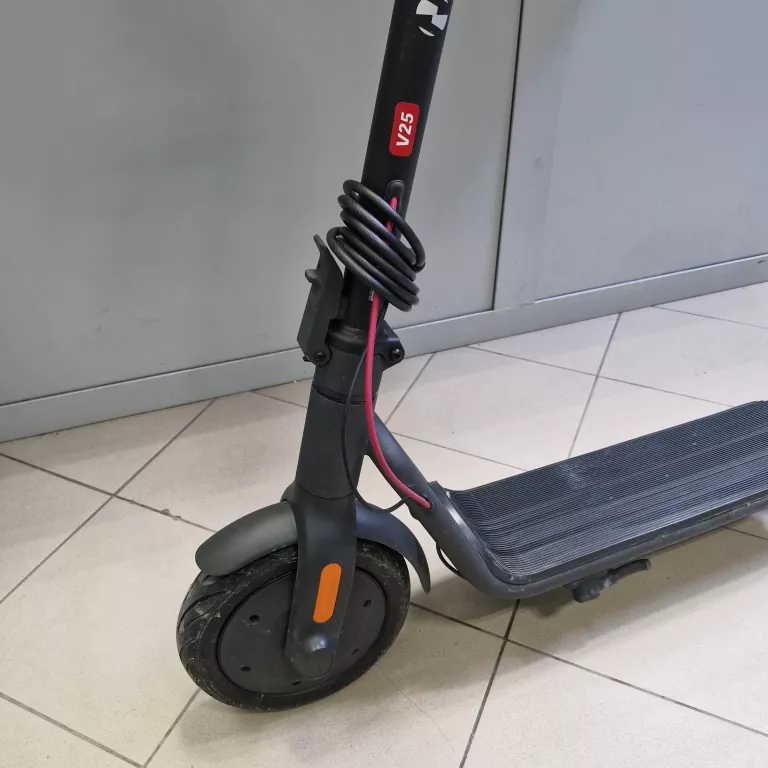 hulajnoga-elektryczna-navee-v25-predkosc-maksymalna-2000