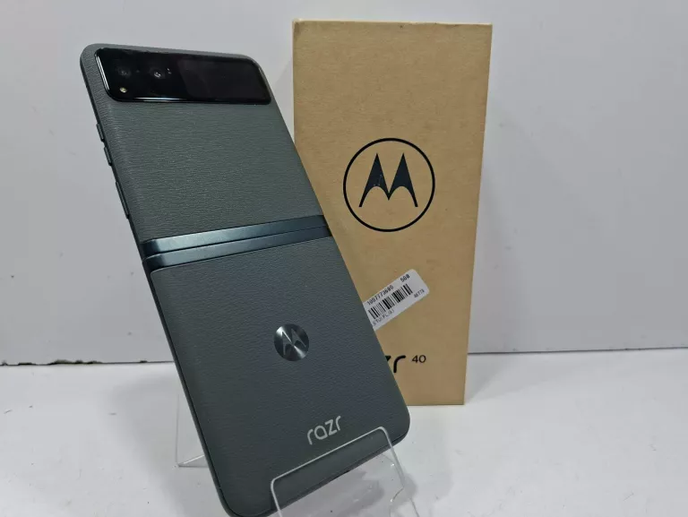 telefon-motorola-razr-40-256gb-kod-producenta-0840023246340