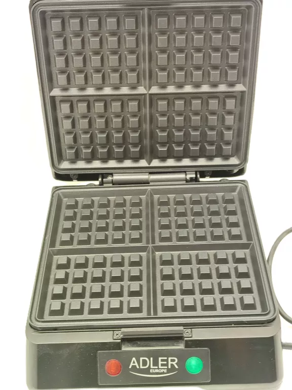 gofrownica-na-4-duze-gofry-chrupiace-xxl-solidna-gruba-kratka-1500w-adler-stan-11323-2