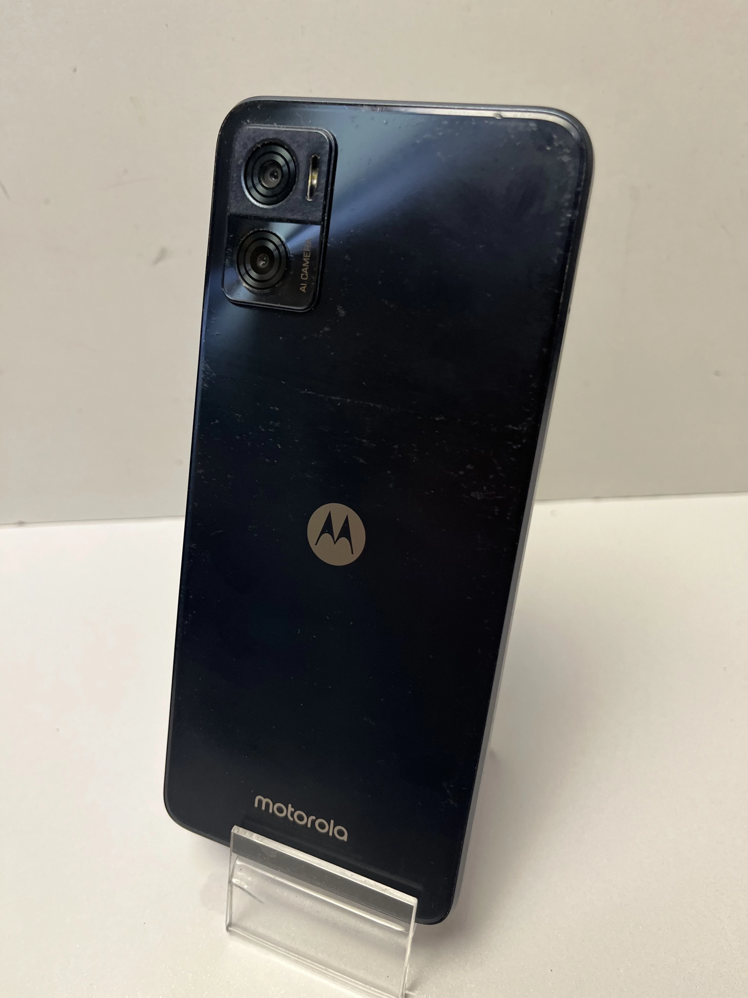 telefon-moto-e22-464gb-system-operacyjny-4388-1