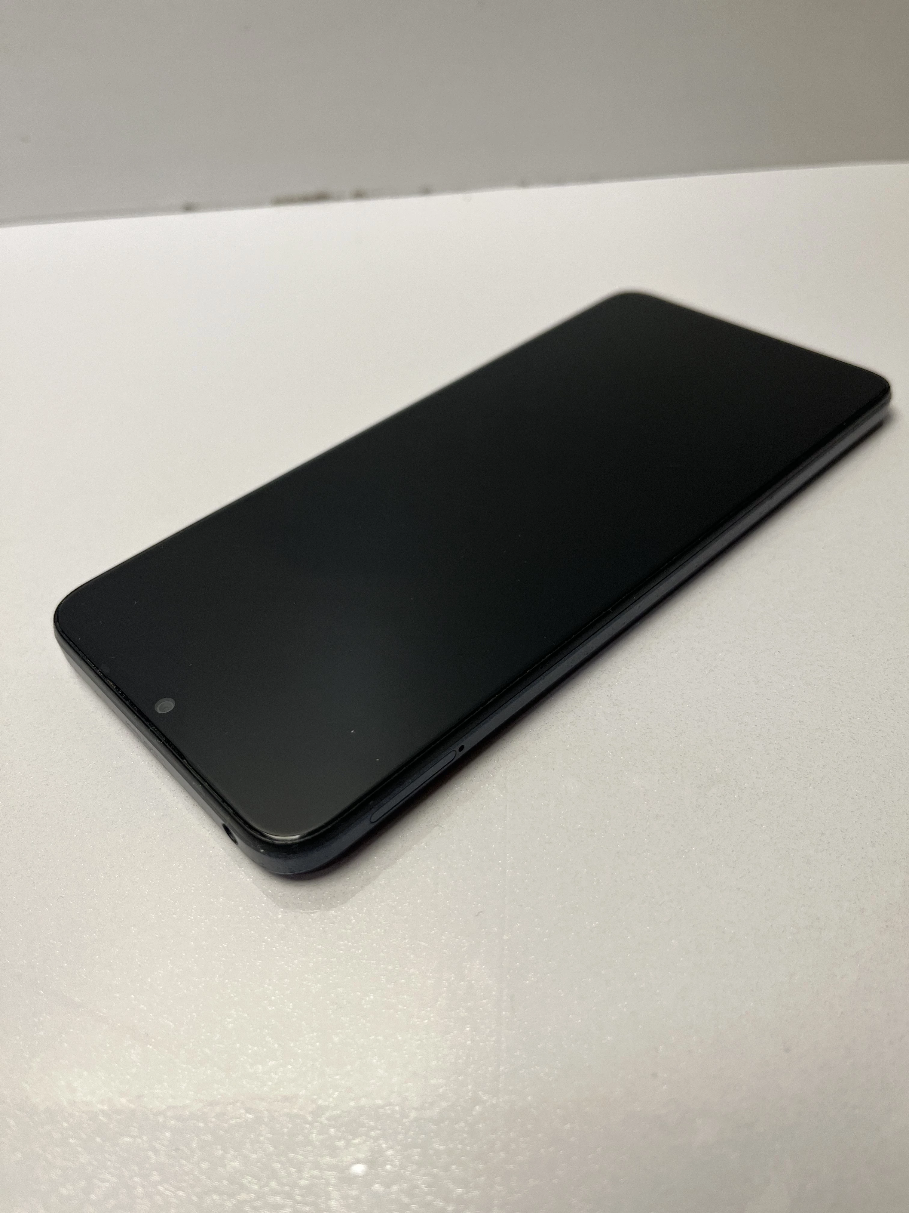 telefon-moto-e22-464gb-typ-202685-212929