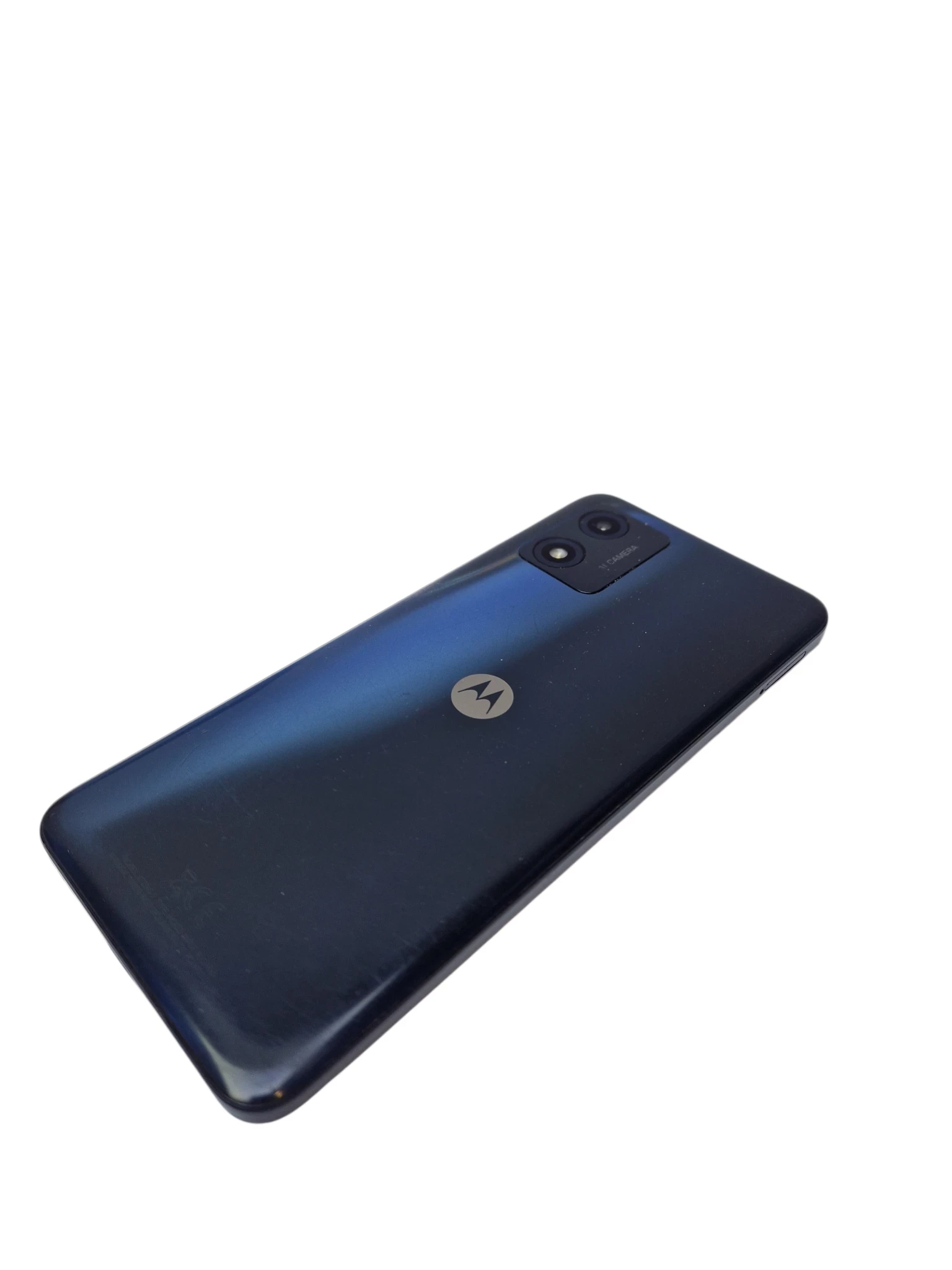 telefon-moto-e13-bez-acs-358613982047753-przekatna-ekranu-650