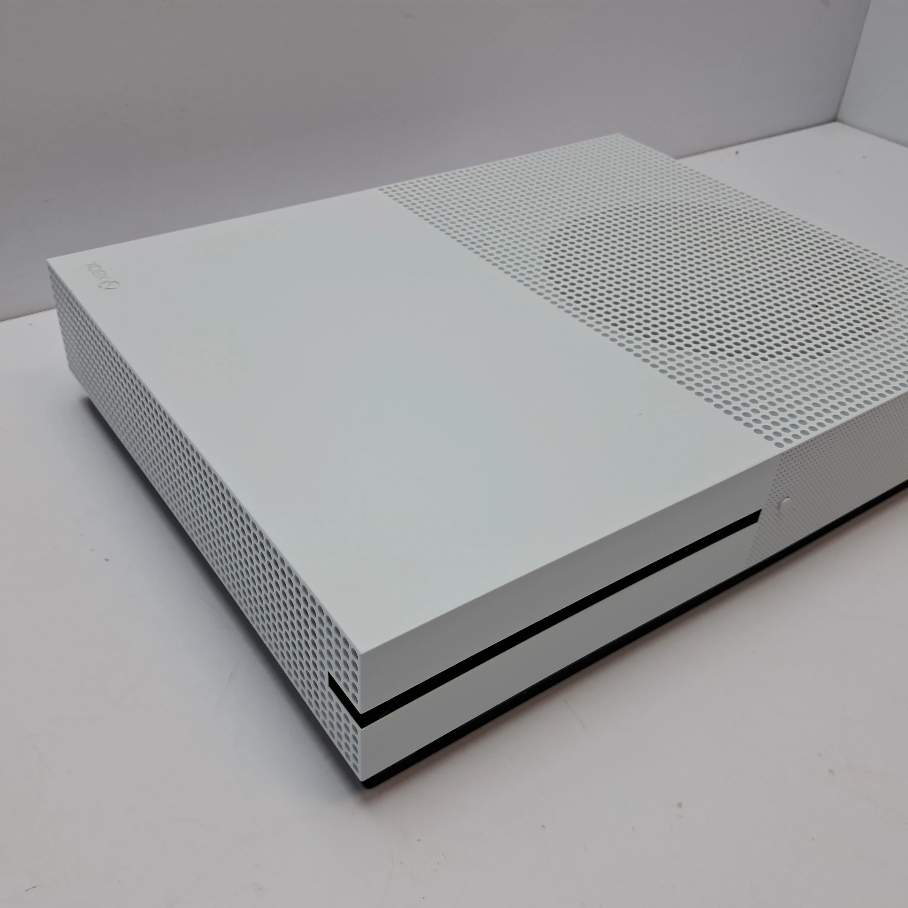 konsola-xbox-one-s-wersja-konsoli-130591-2