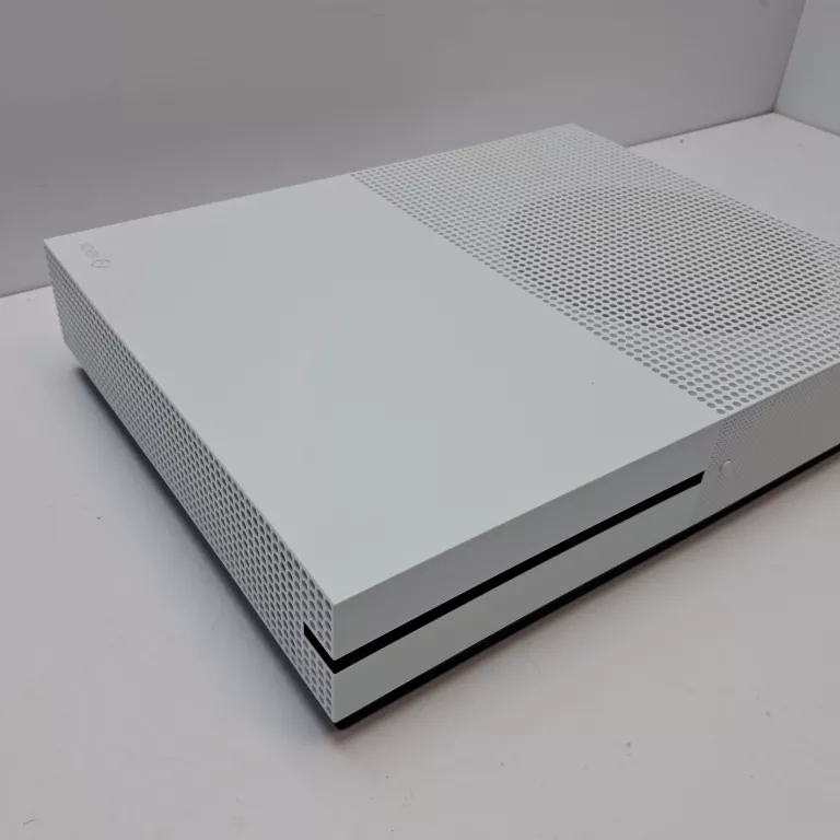 konsola-xbox-one-s-wersja-konsoli-130591-2
