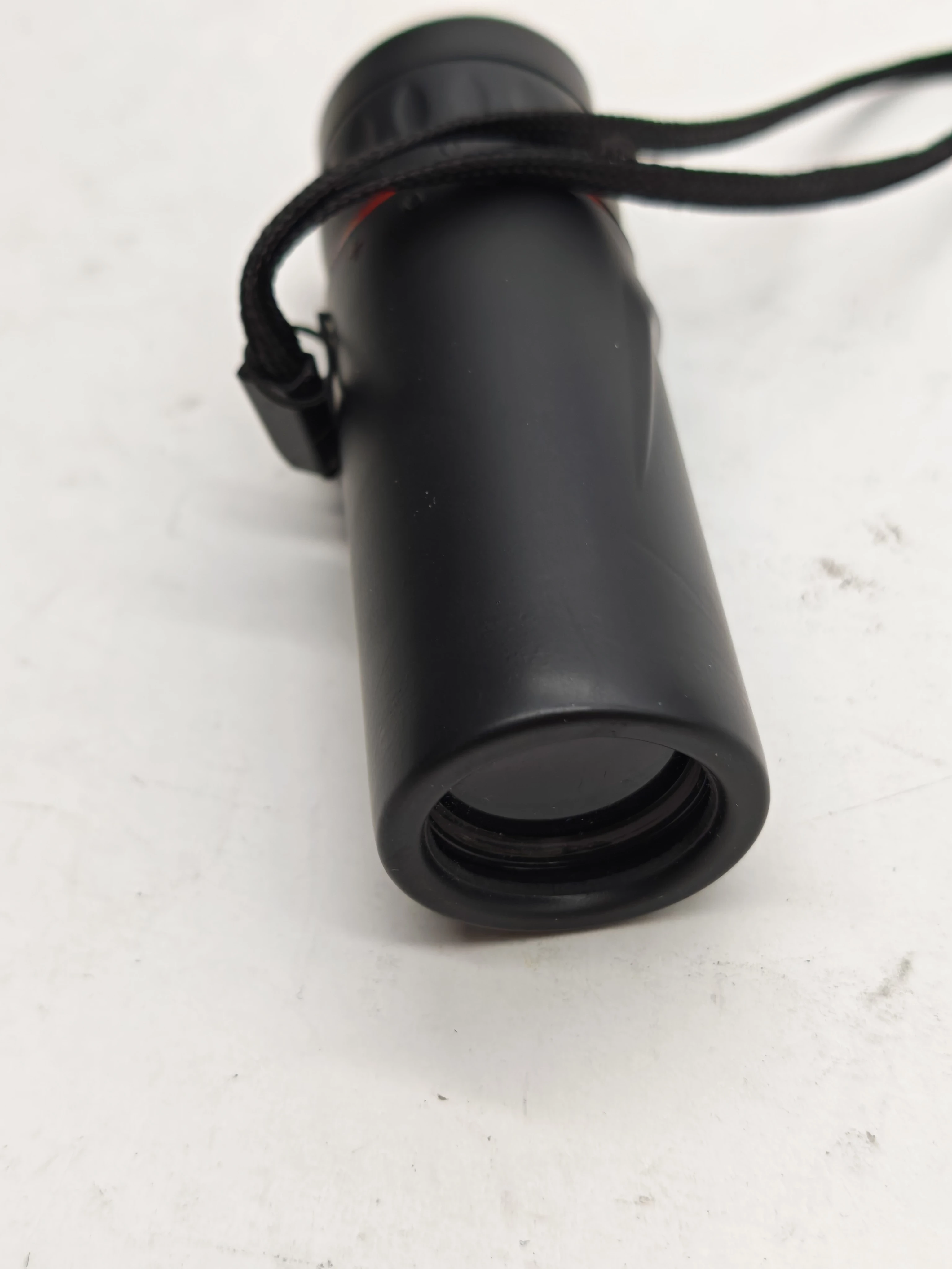 monokular-ean-gtin-00000000