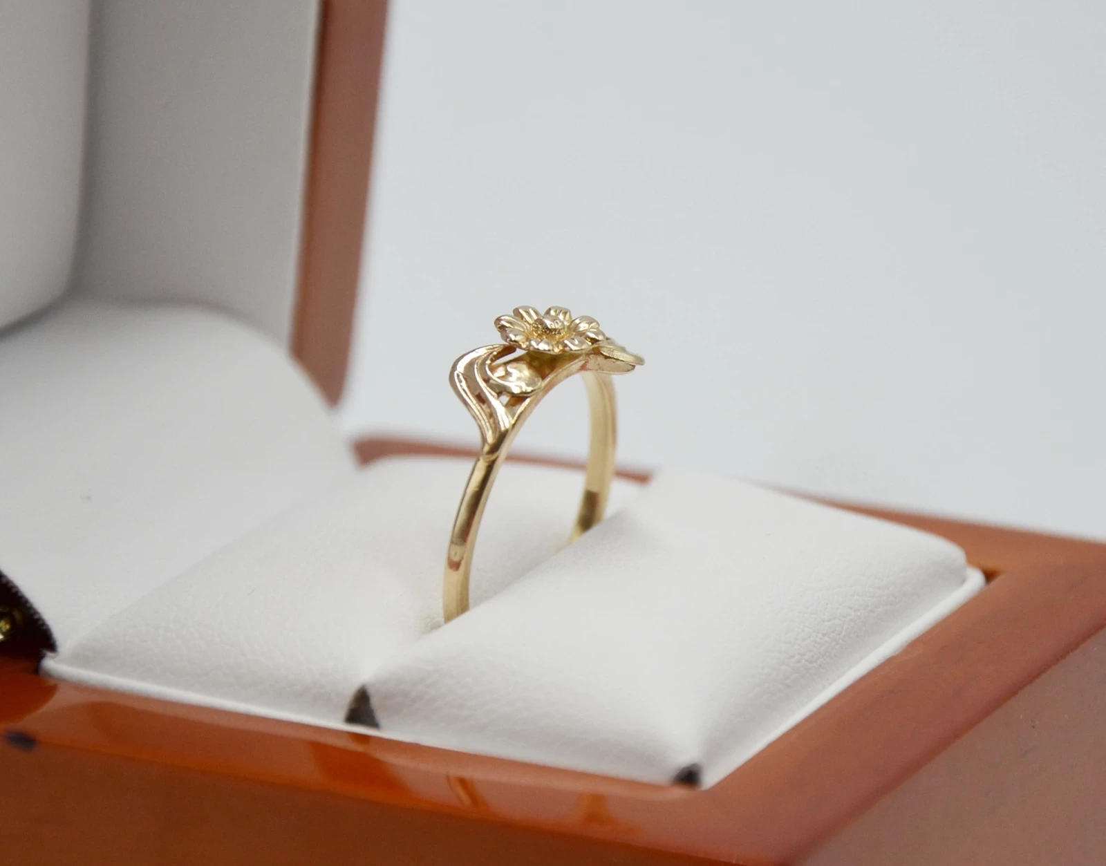 zloty-pierscionek-585-w188g-r14-swietlikow-8-warszawa