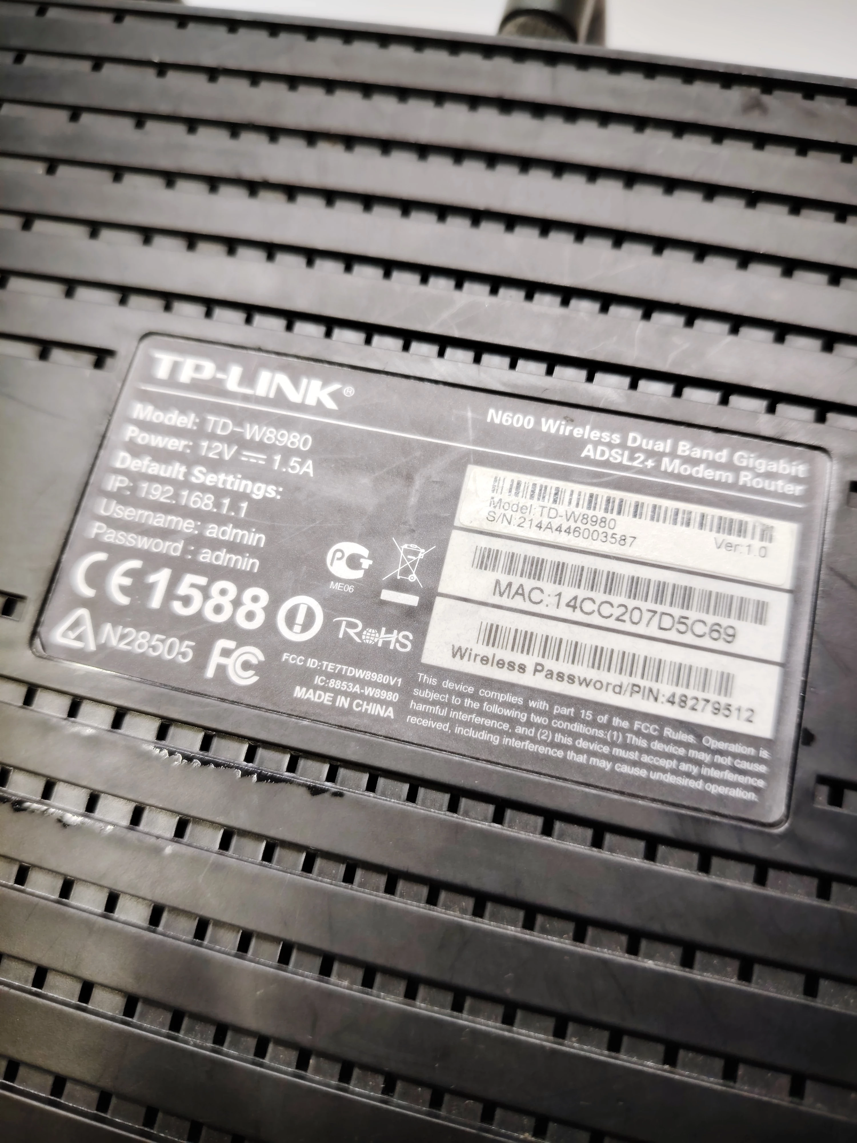 dwupasmowy-bezprzewodowy-routermodem-adsl2-n600-wbudowany-modem-227329-320393