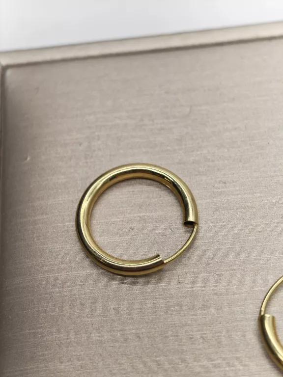 kolczyki-kolka-2-cm-proba-585-waga-099g-ean-gtin-00000000